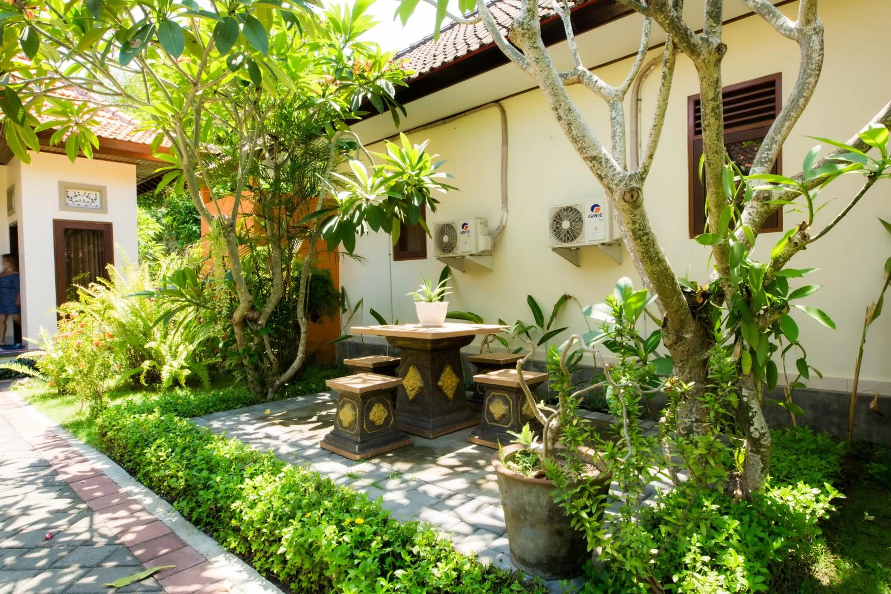 Patio in Manda Homestay