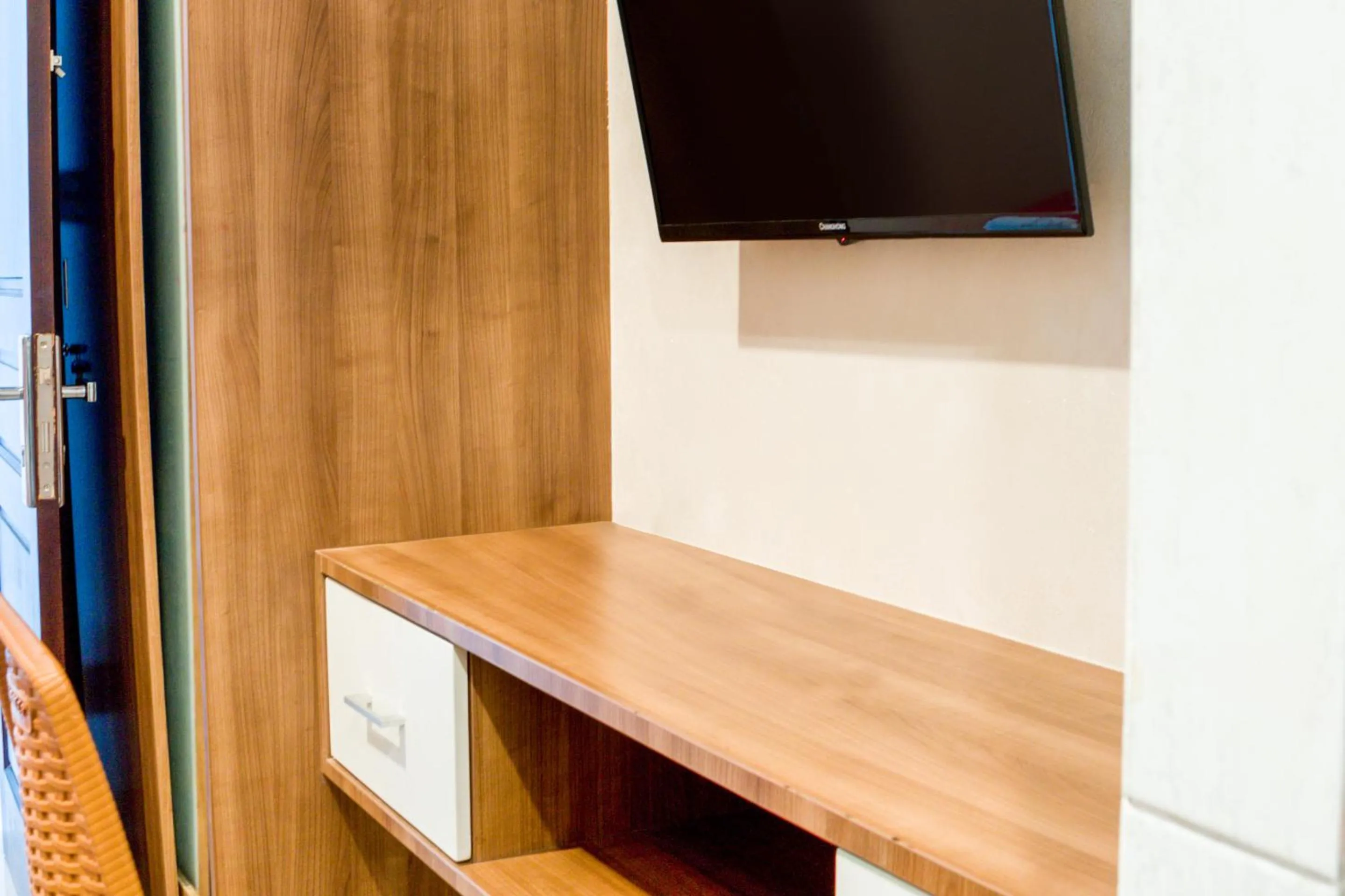 Bedroom in Hotel O Papakoel