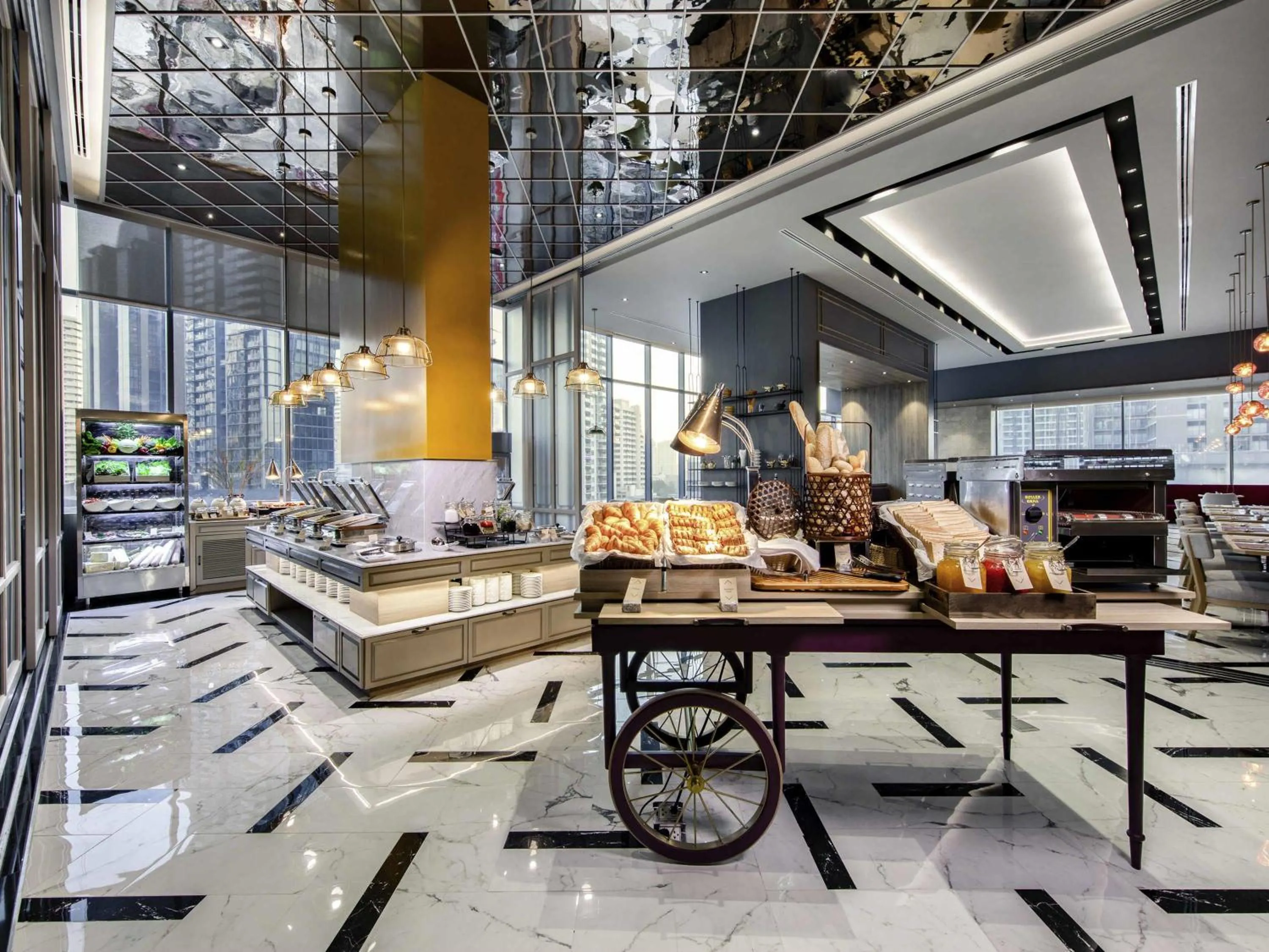 Breakfast in ibis Bangkok Sukhumvit 24