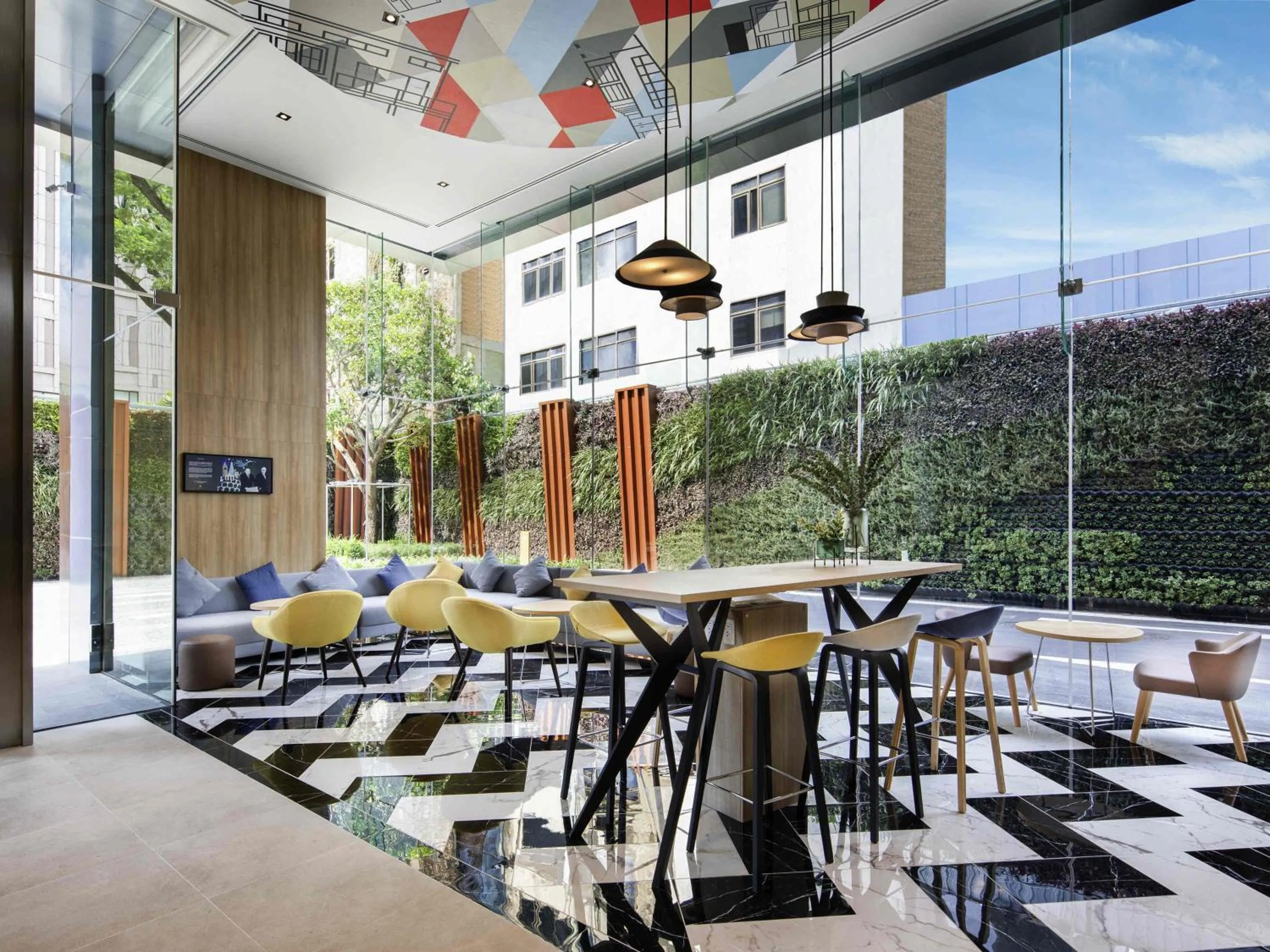 Property building in ibis Bangkok Sukhumvit 24