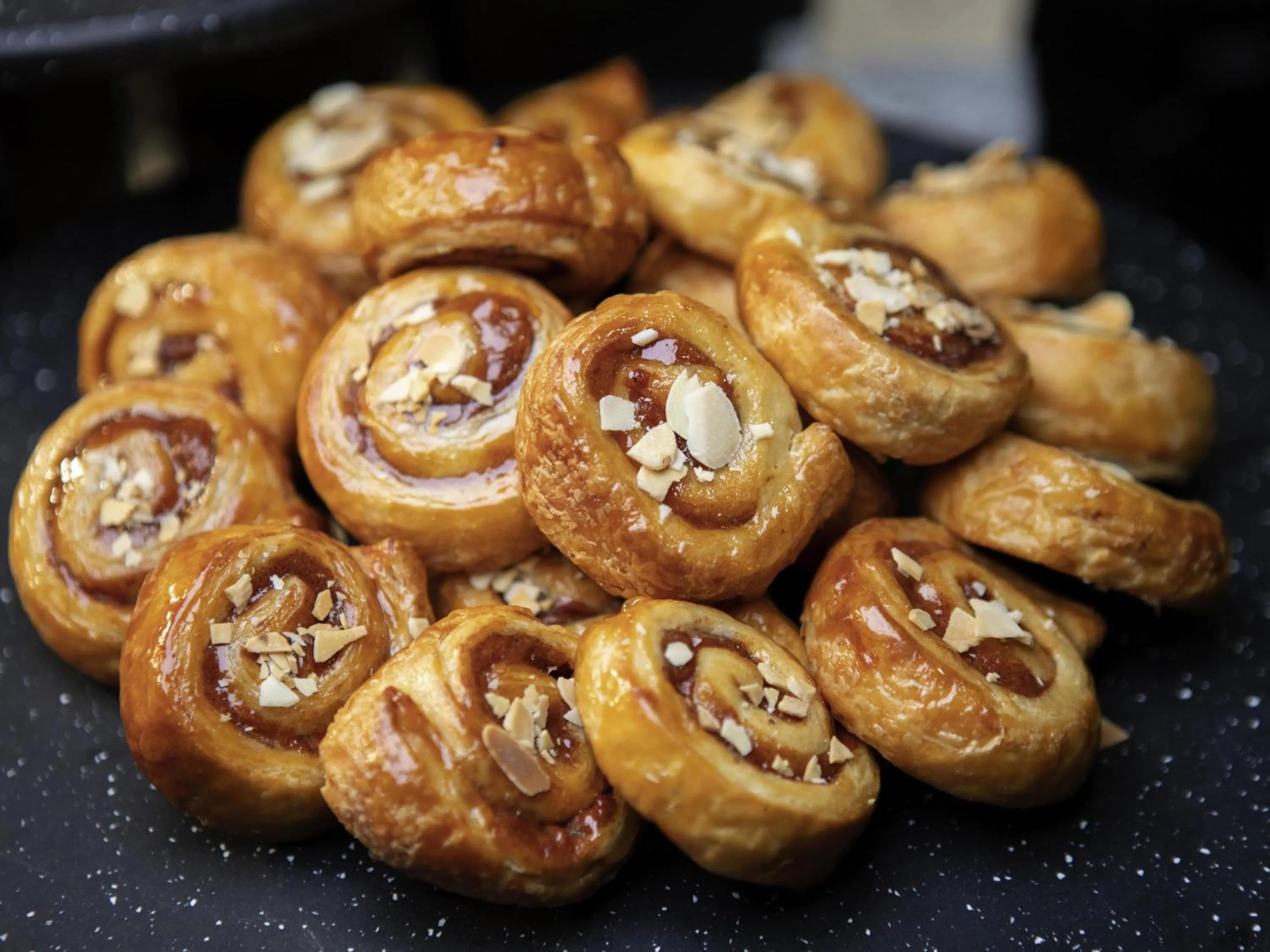 Restaurant/places to eat in Mercure Bangkok Sukhumvit 24