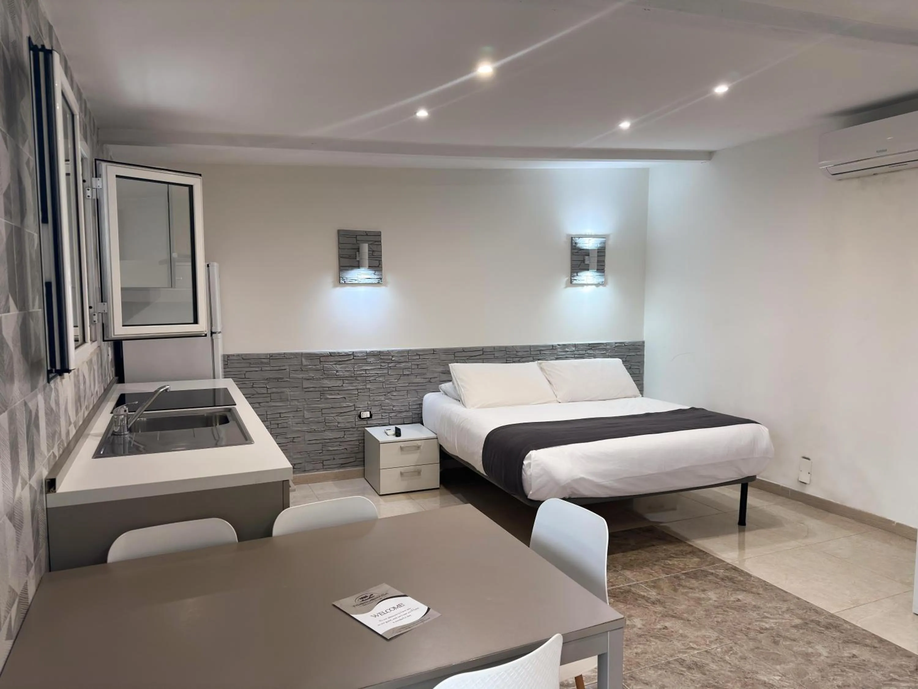 Bed in torquemada beach club