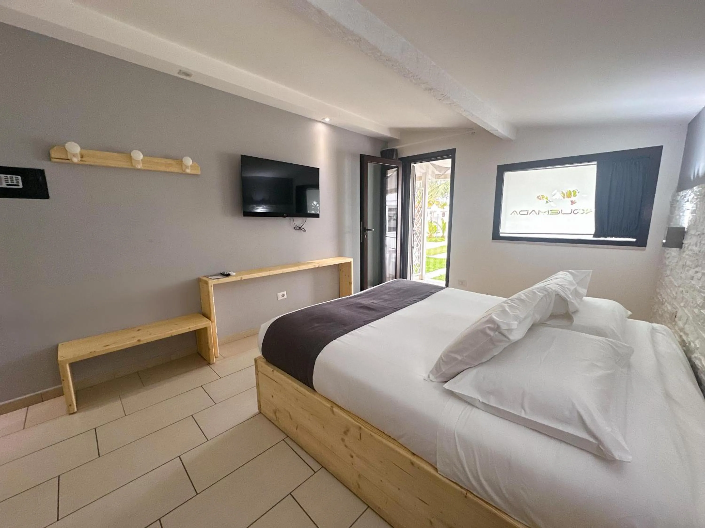 Bed in torquemada beach club