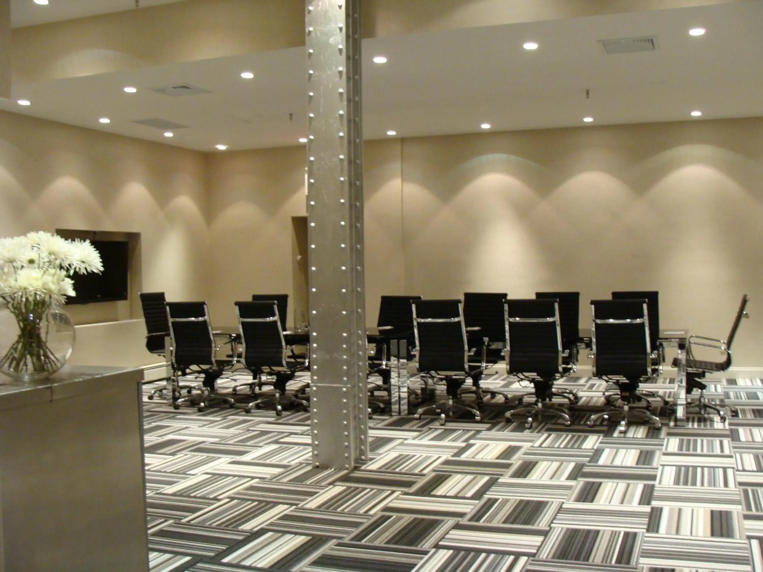 Meeting/conference room in Ameritania at Times Square