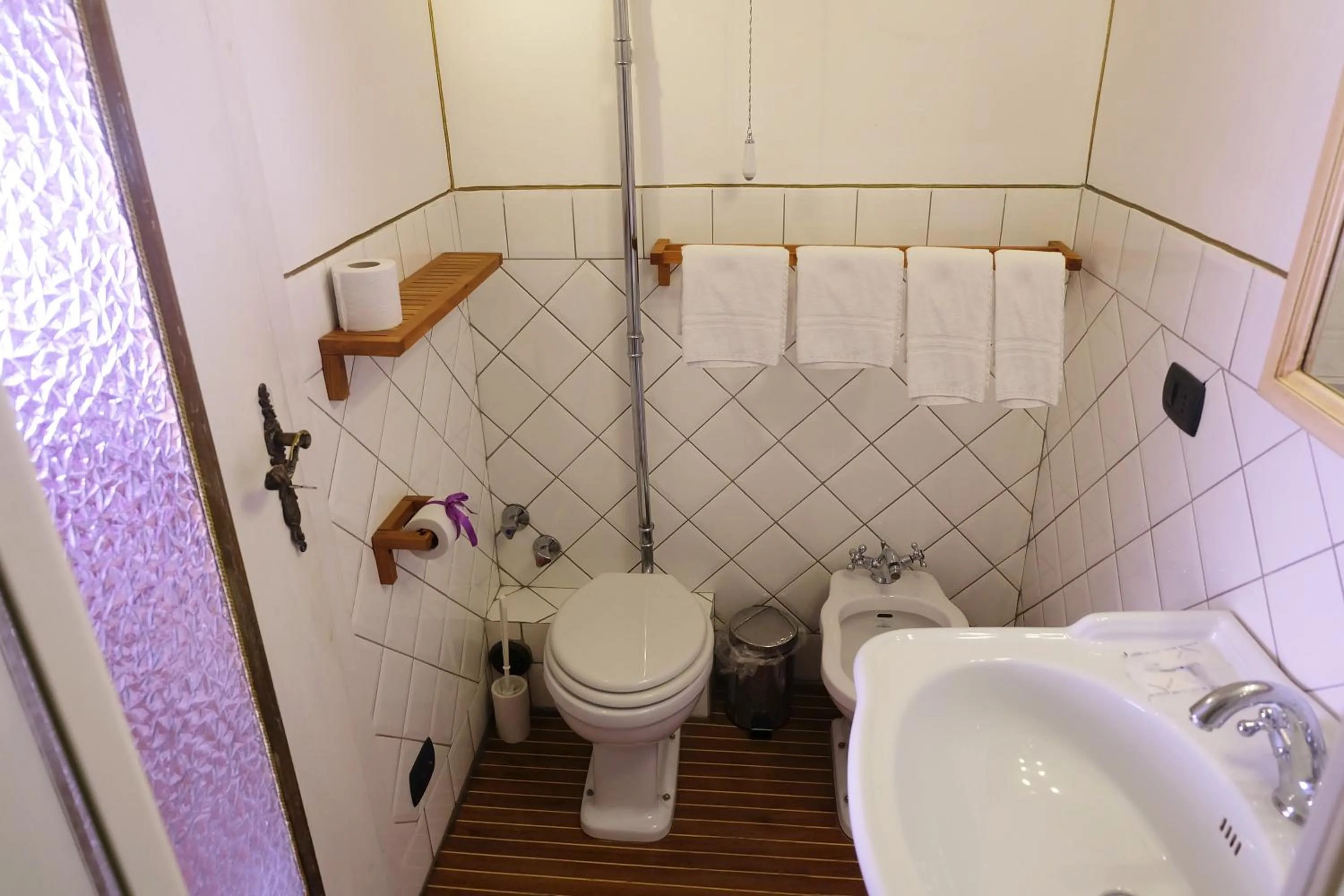 Bathroom in Abali' Gran Sultanato