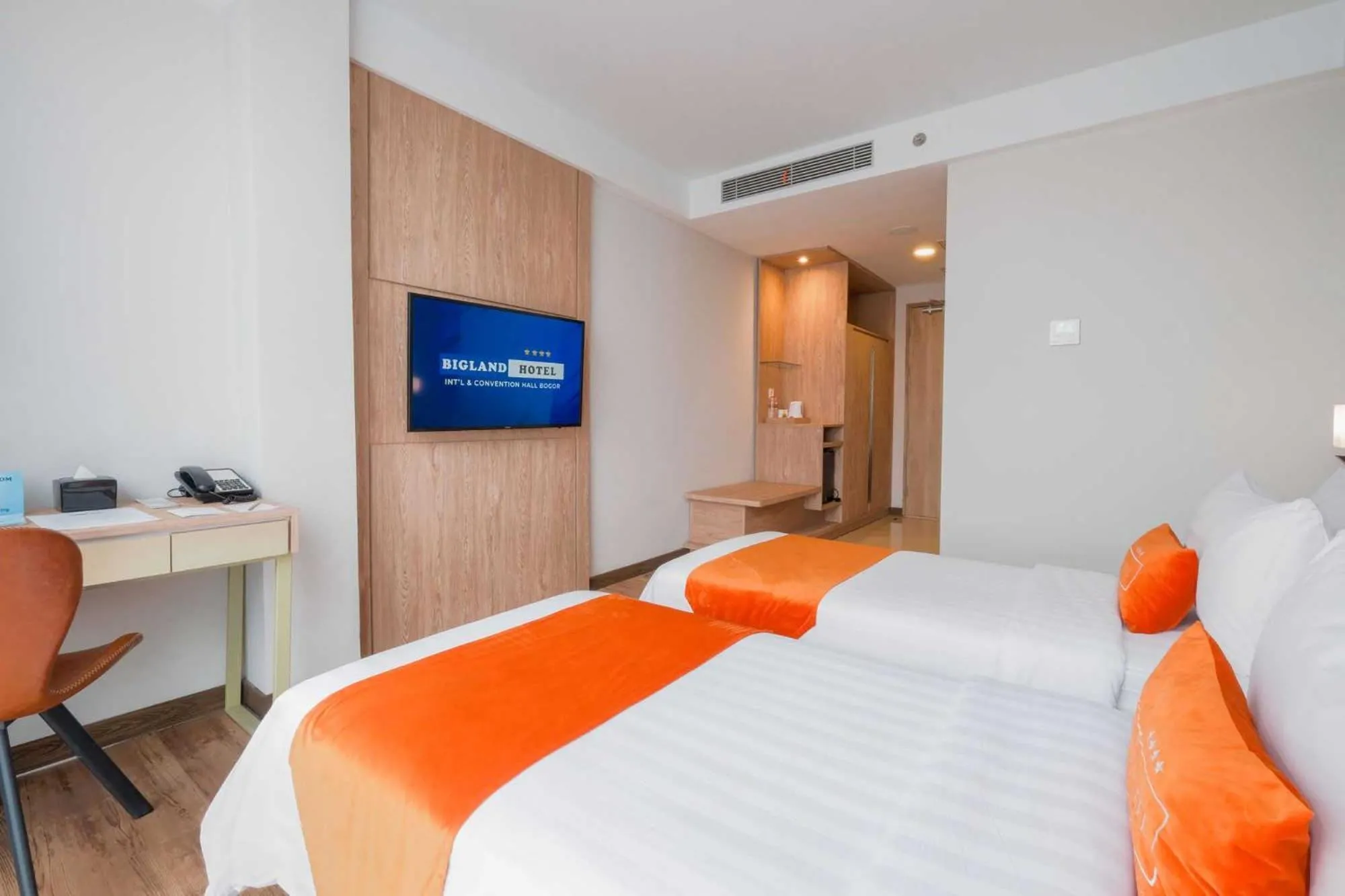 Bedroom, Bed in Bigland Bogor Hotel Powered by Archipelago