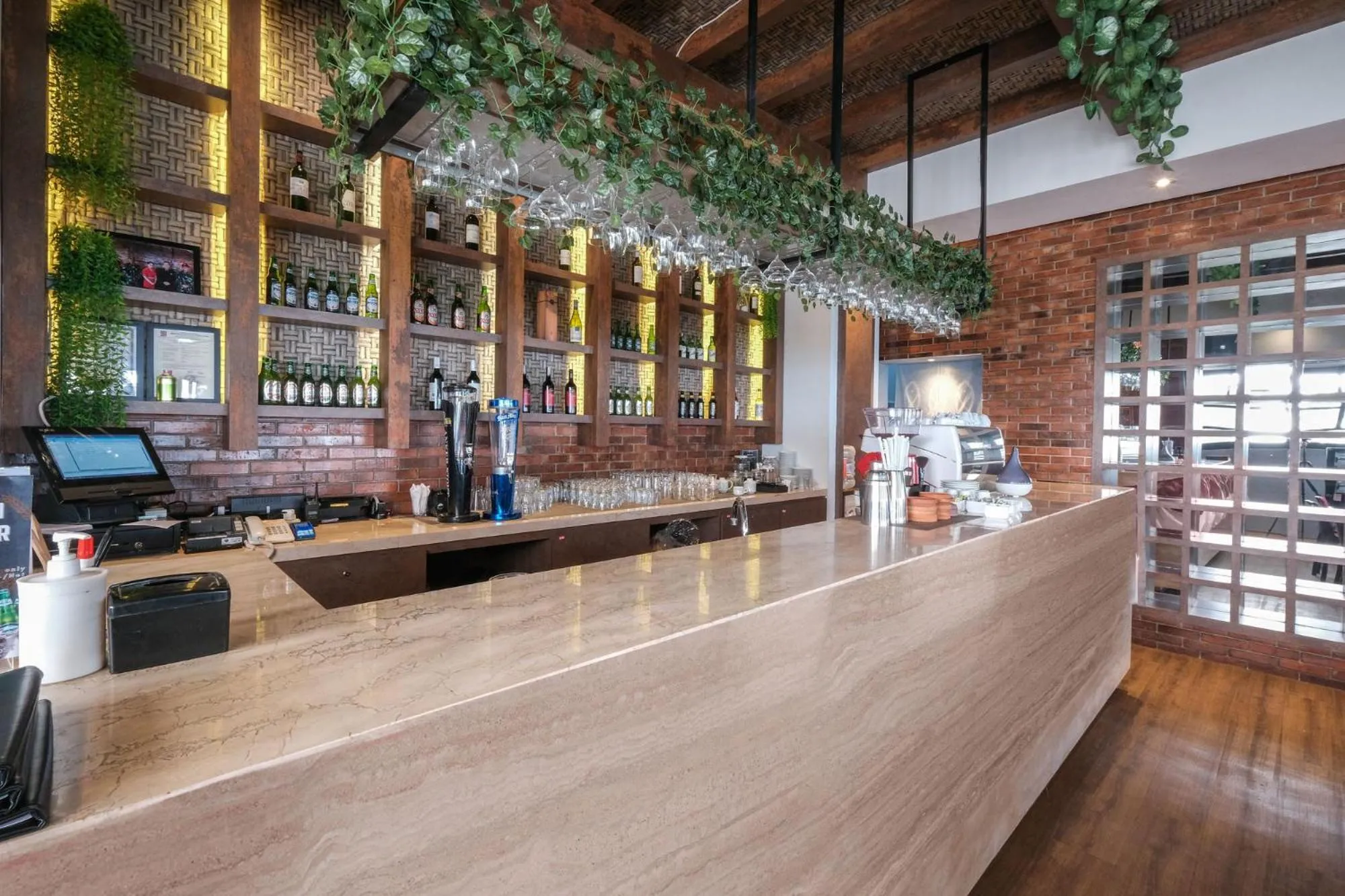 Restaurant/places to eat in Bigland Bogor Hotel Powered by Archipelago