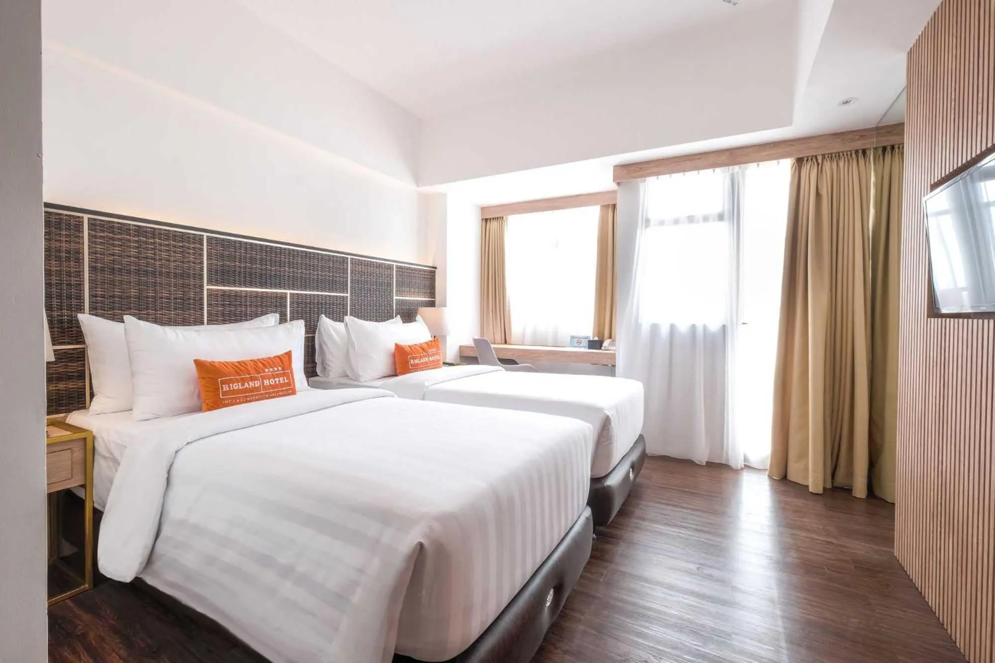 Bedroom, Bed in Bigland Bogor Hotel Powered by Archipelago