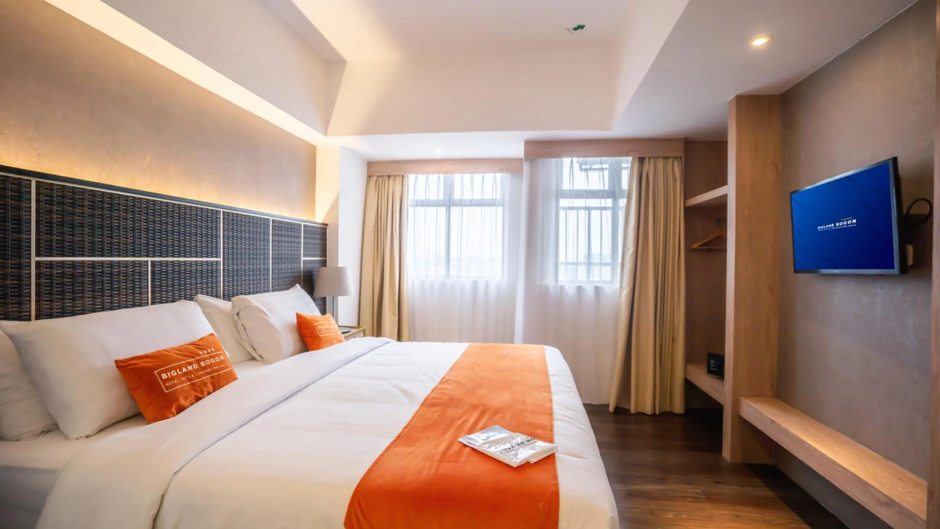 Bed in Bigland Bogor Hotel Powered by Archipelago