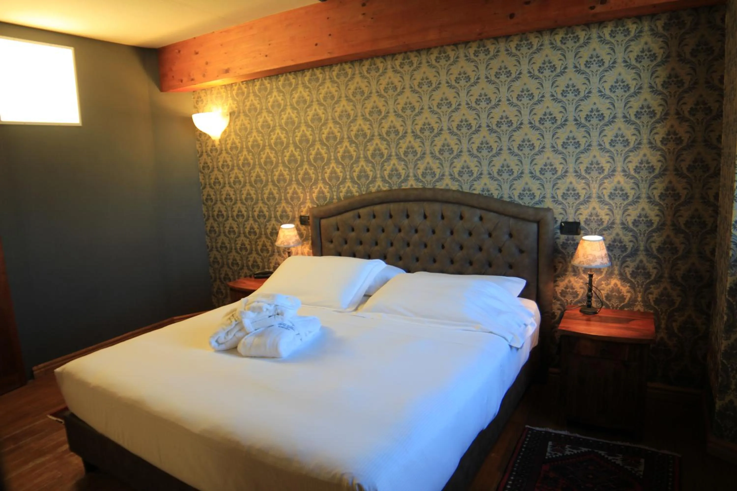 Bedroom, Bed in Felicin - Palazzo Boeri Panoramic Suites