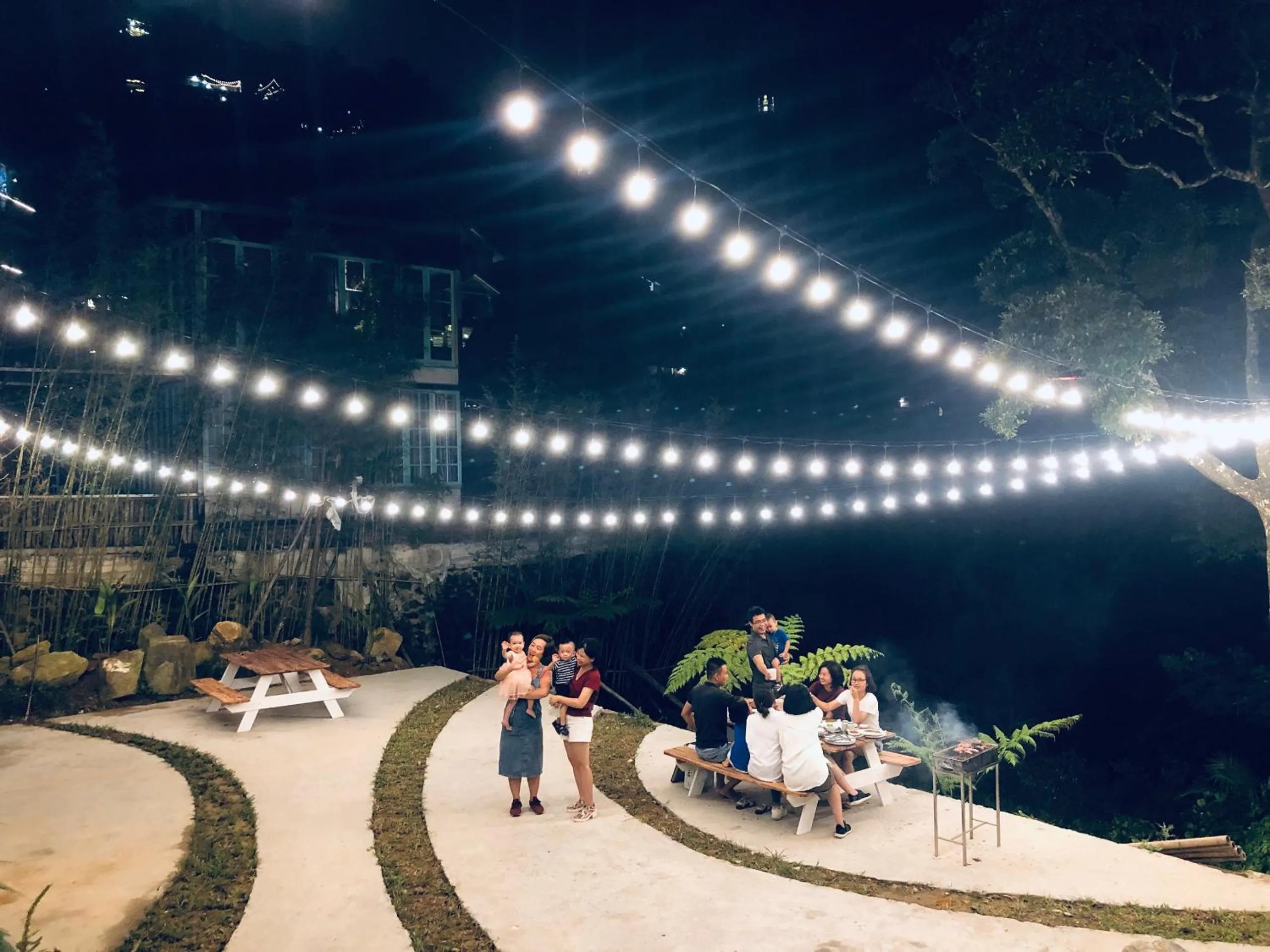 BBQ facilities in Le vent Tam Đảo homestay