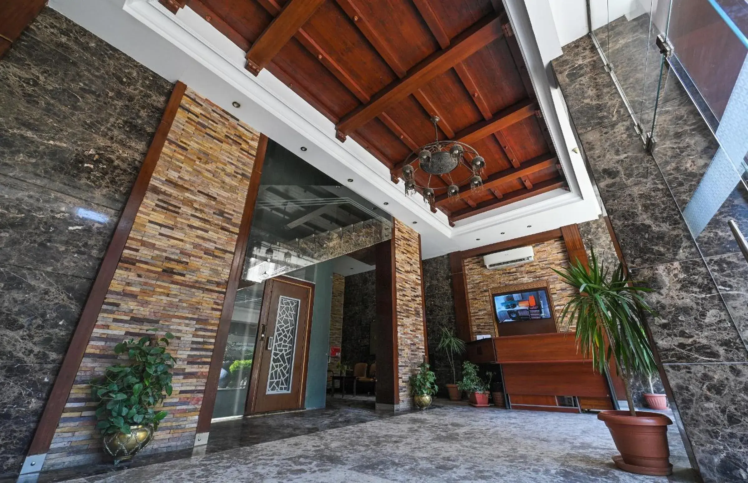 Large Twin Room - single occupancy in Pyramids Gem Plaza Large Twin Room - single occupancy in Pyramids Gem Plaza