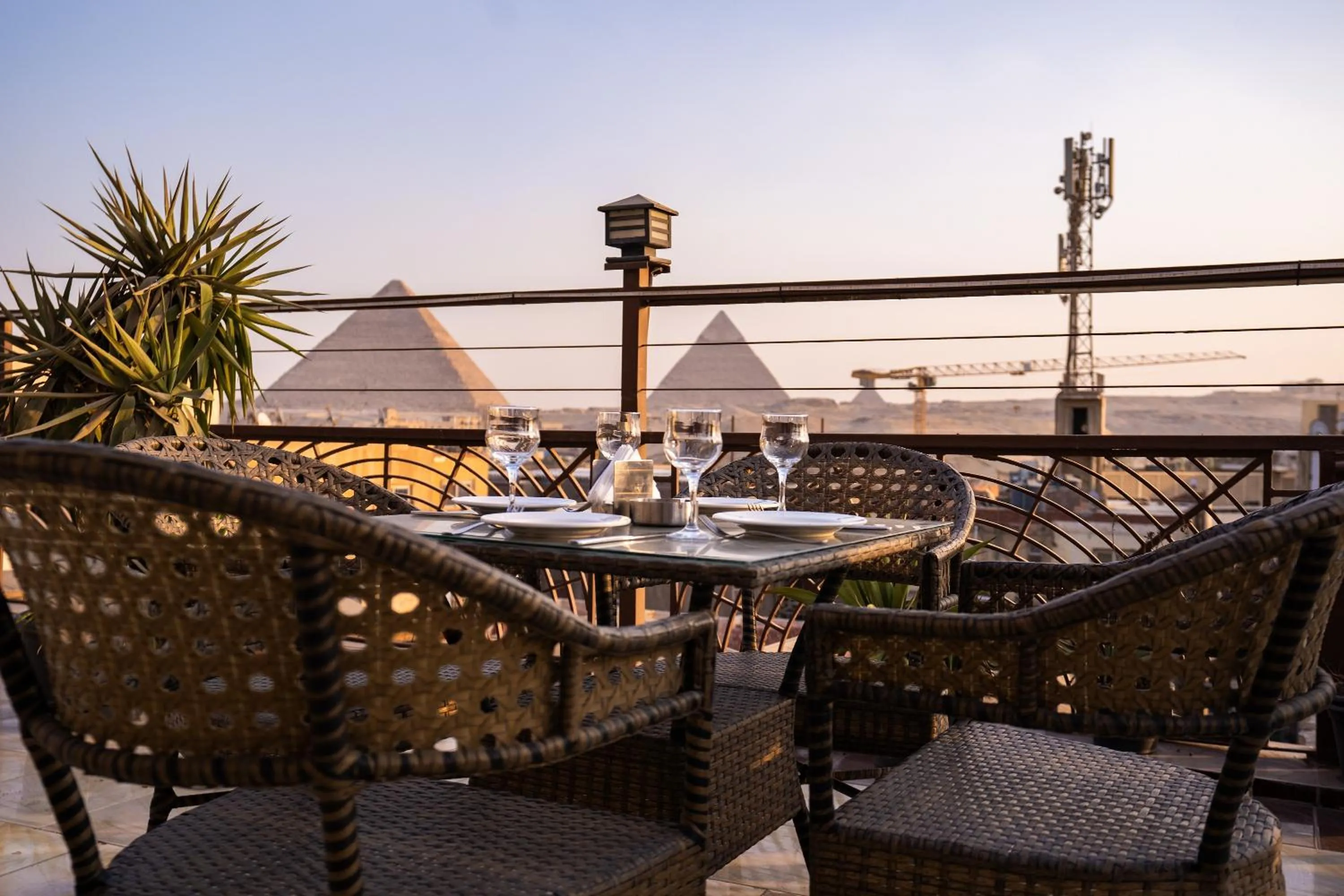 Restaurant/places to eat in Pyramids Gem Plaza Powered By Look