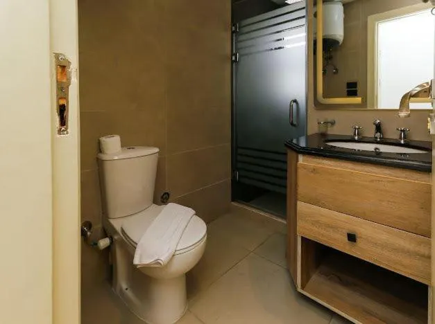 Bathroom in Pyramids Gem Plaza Boutique Hotel & Restaurant