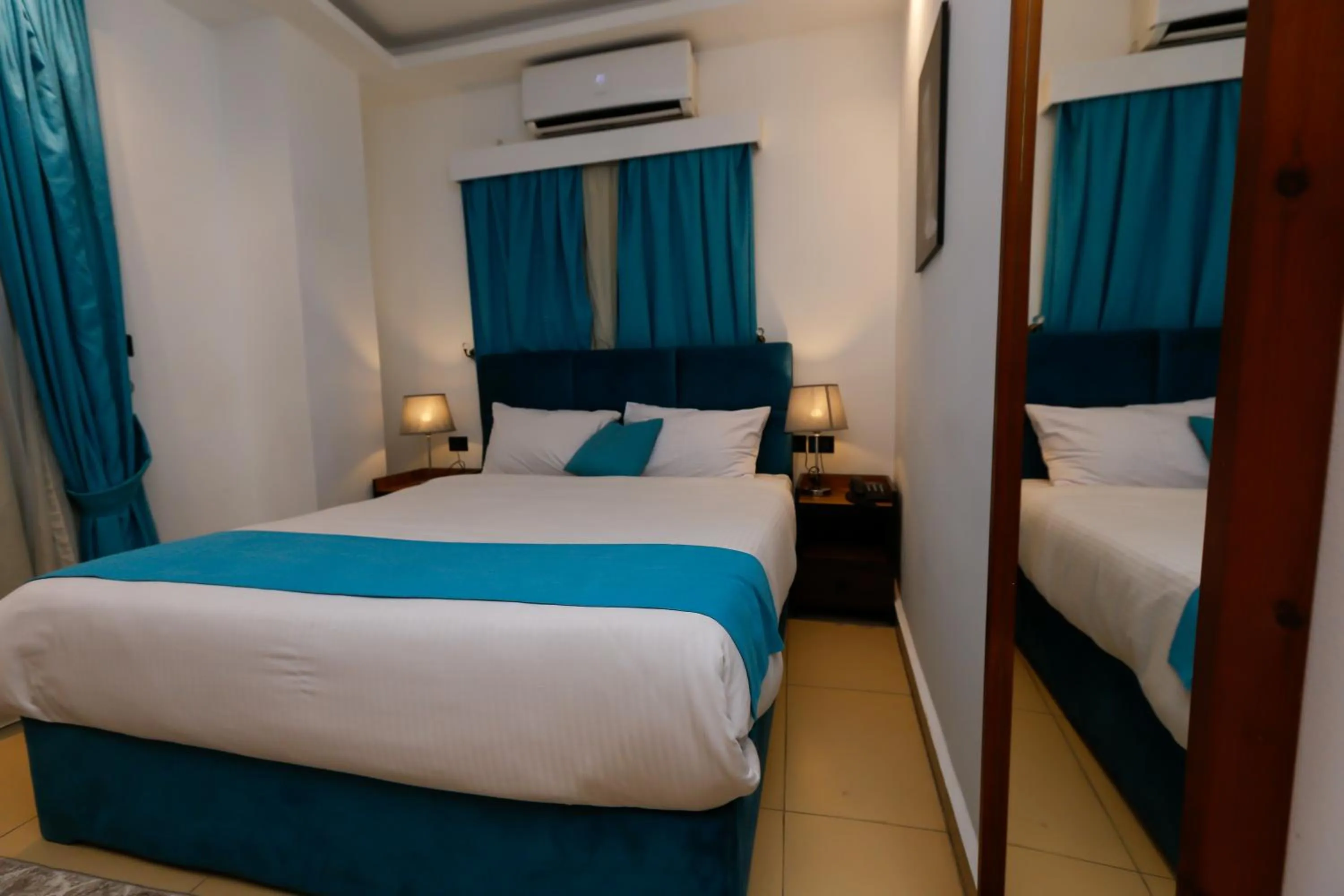 Bedroom, Bed in Pyramids Gem Plaza Boutique Hotel & Restaurant