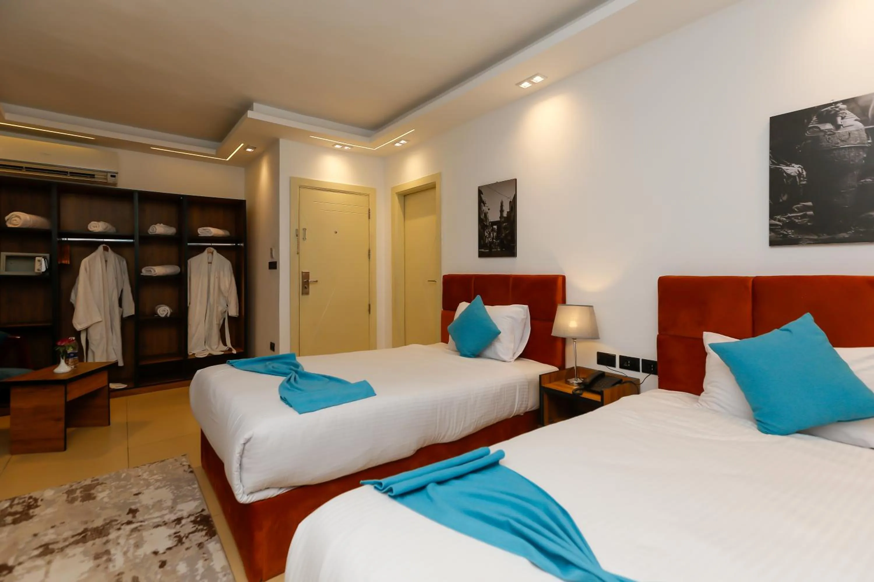 Photo of the whole room, Bed in Pyramids Gem Plaza Boutique Hotel & Restaurant