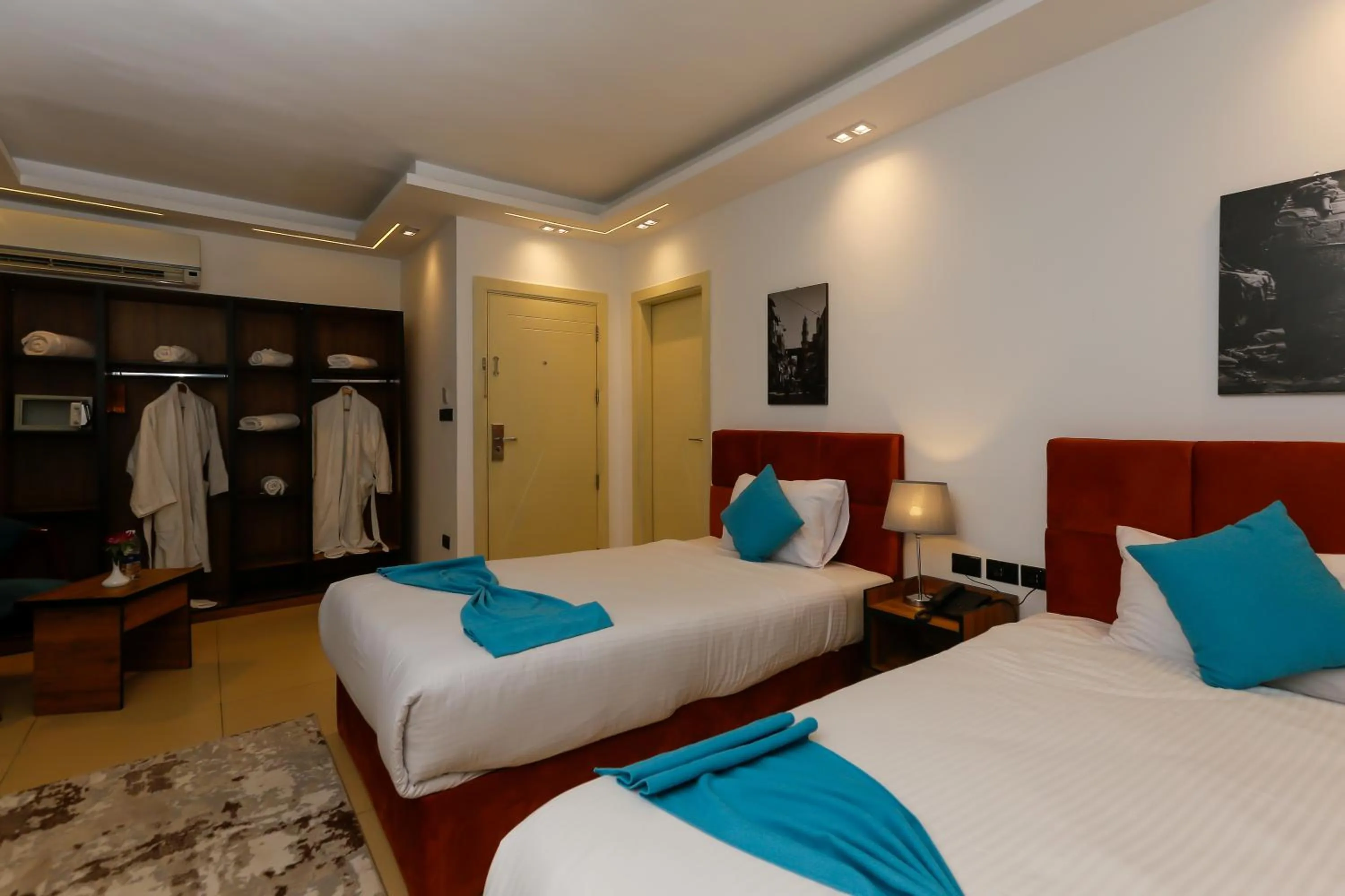 Photo of the whole room, Bed in Pyramids Gem Plaza Boutique Hotel & Restaurant