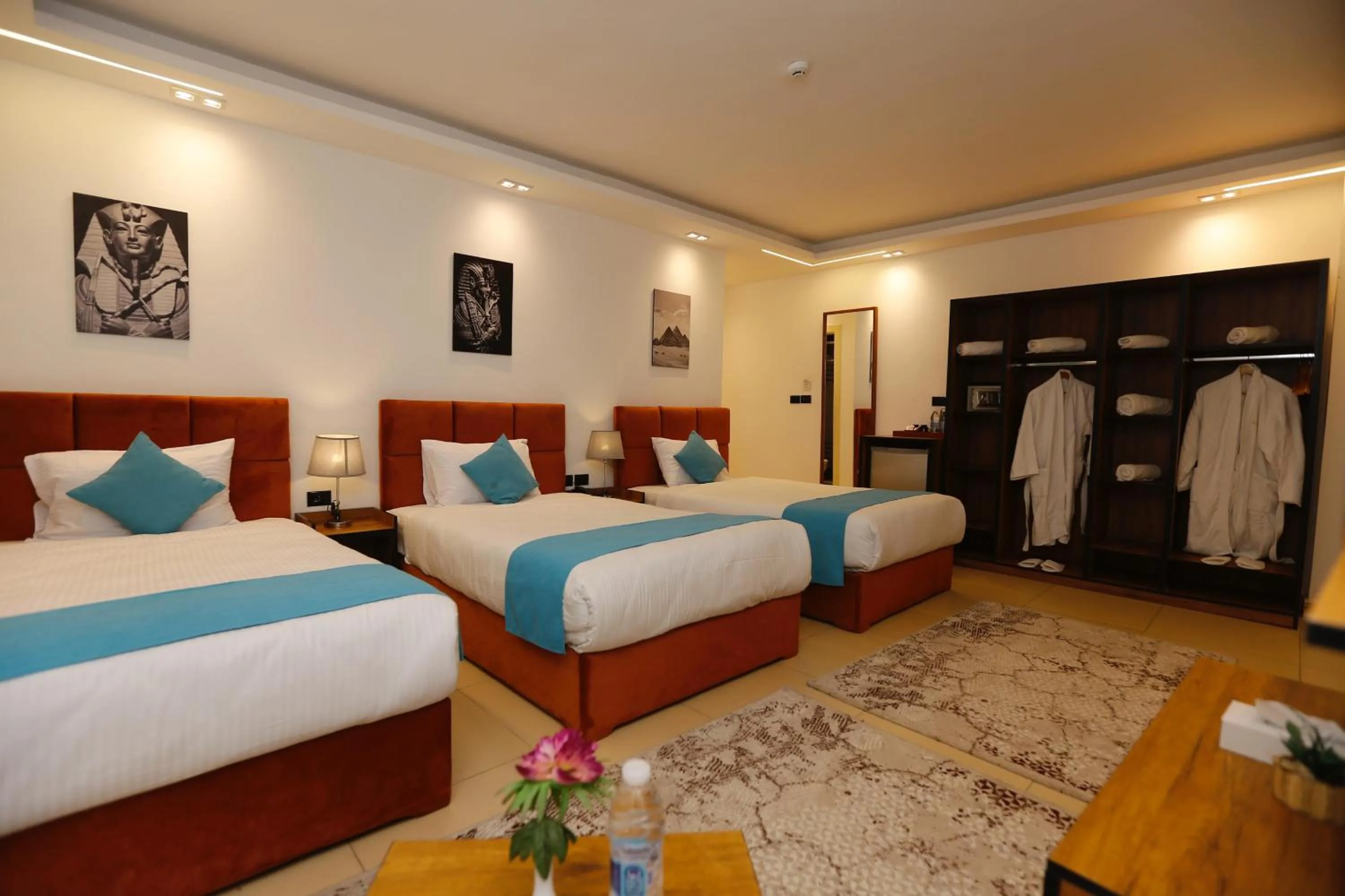 Bed in Pyramids Gem Plaza Boutique Hotel & Restaurant