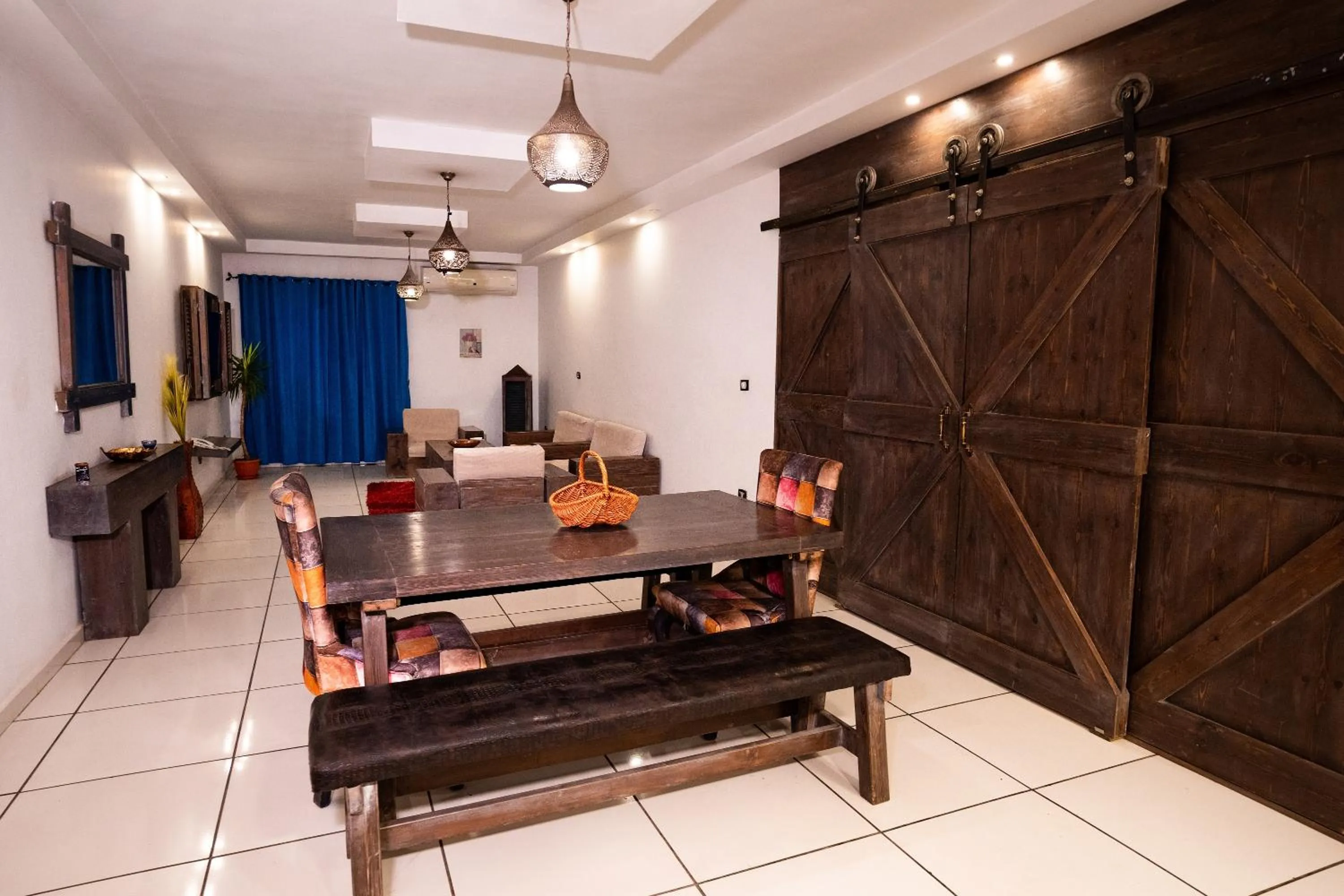 Family in Pyramids Gem Plaza Powered By Look