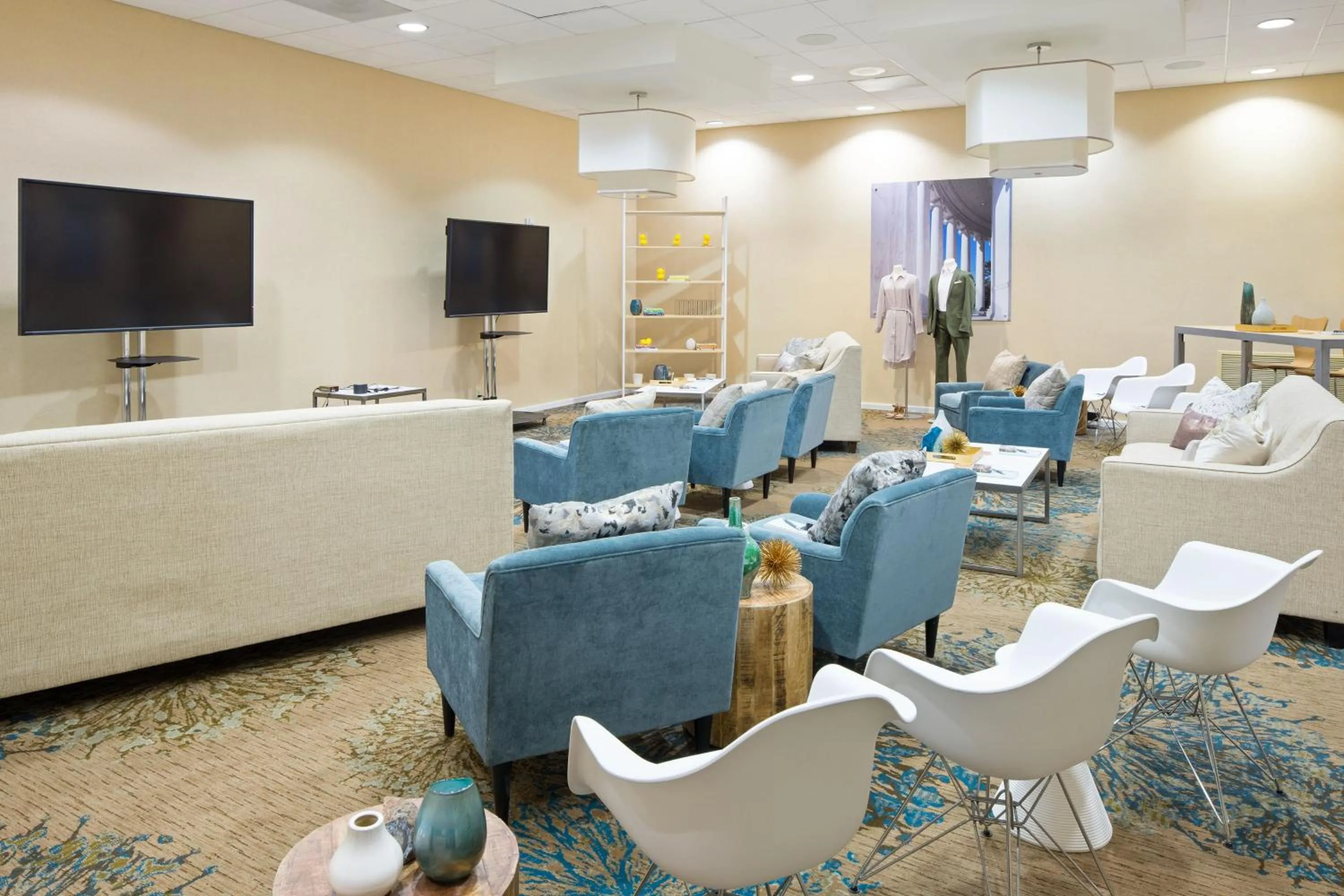 Meeting/conference room in The Westin Crystal City Reagan National Airport