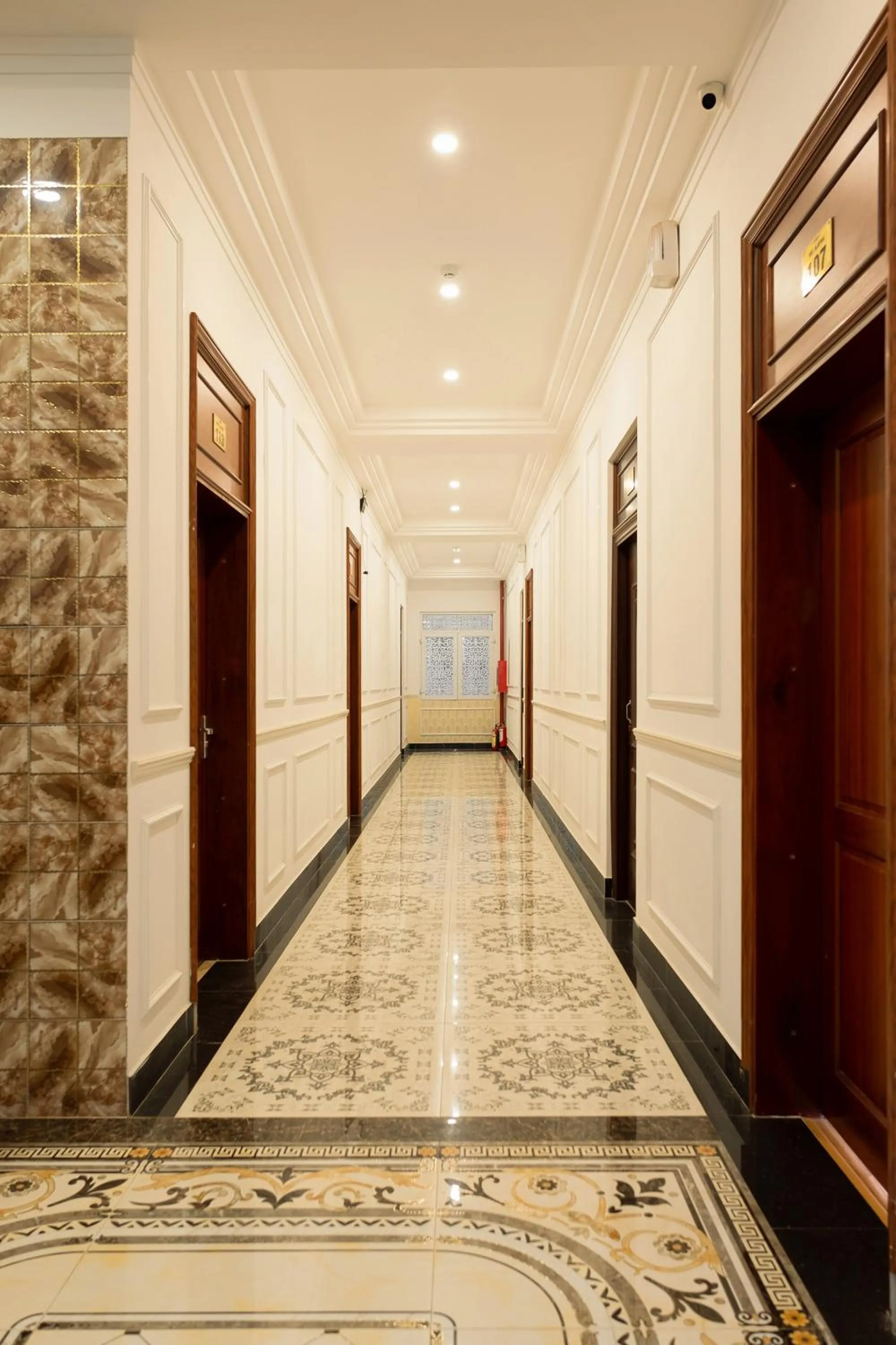 Facade/entrance in Mekong Gia Lai Hotel - Me Kong Pleiku