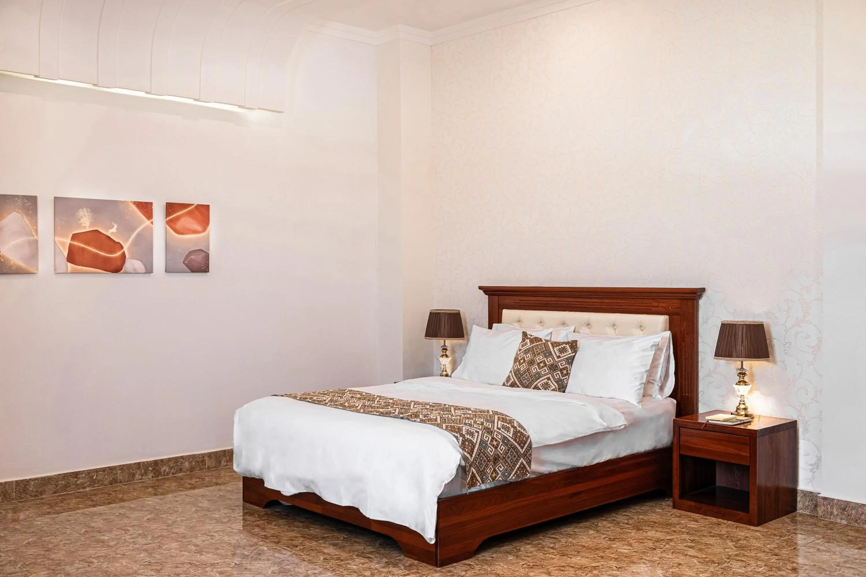 Bed in Mekong Gia Lai Hotel - Me Kong Pleiku