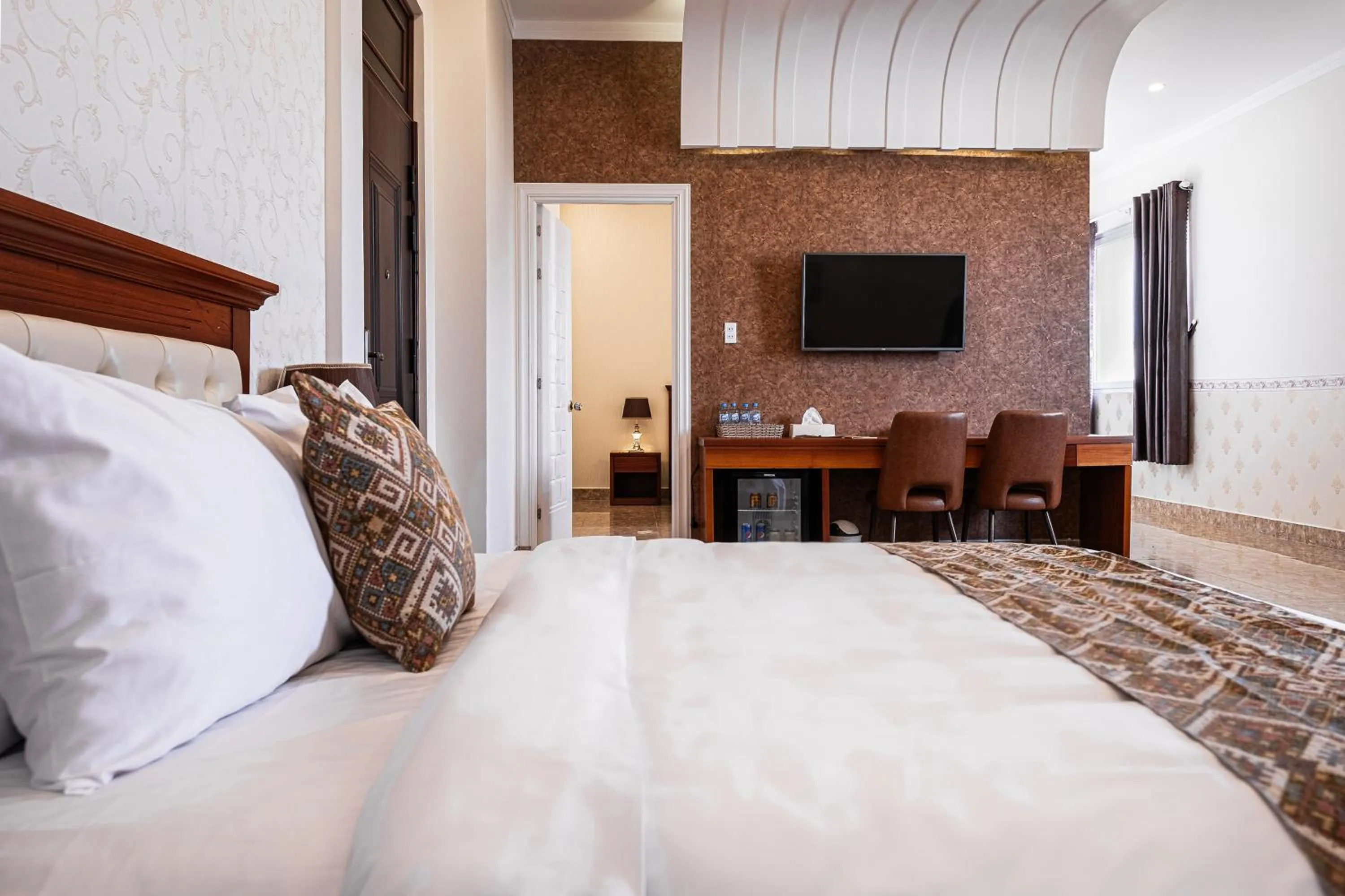 Bed in Mekong Gia Lai Hotel - Me Kong Pleiku