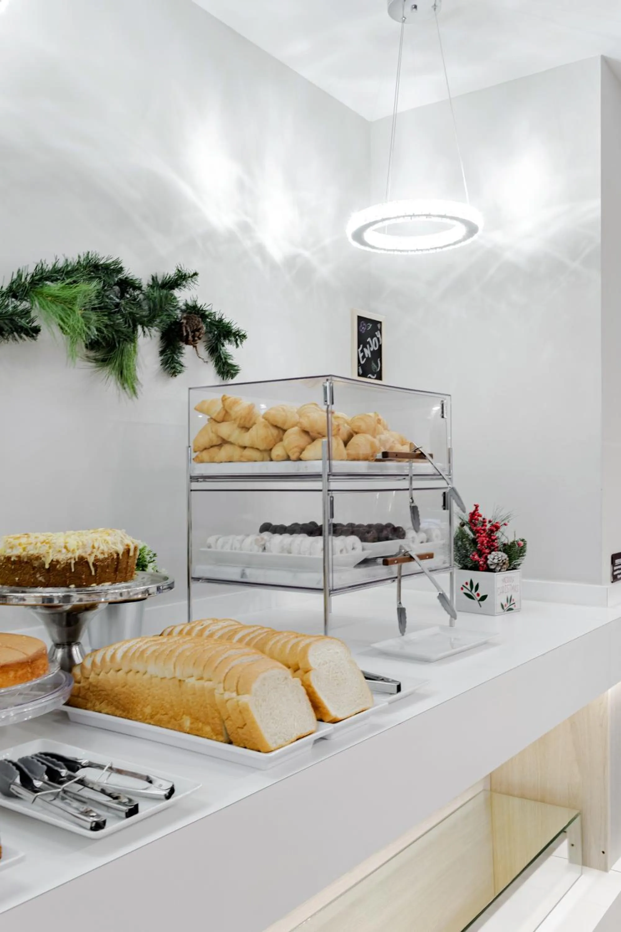 Breakfast in Palazzo Lakeside Hotel