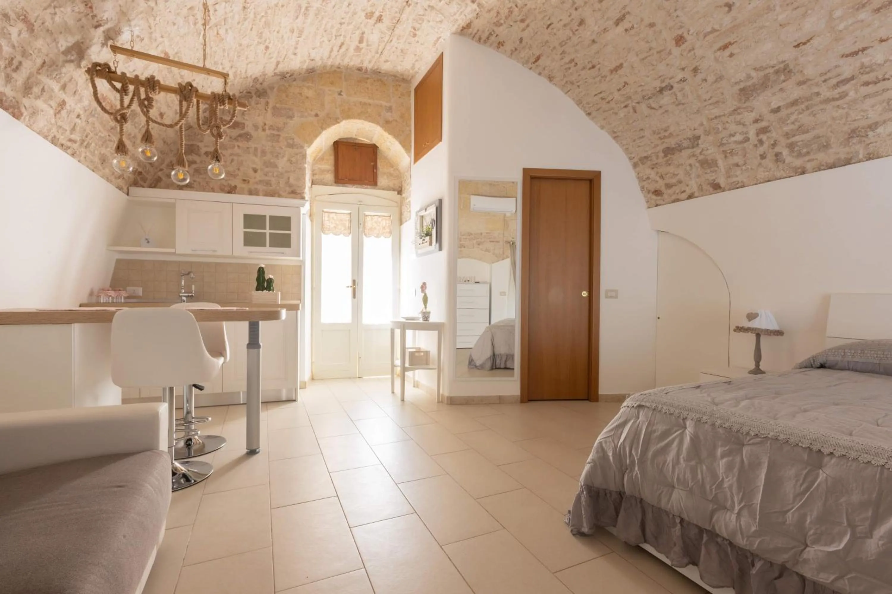 Photo of the whole room, Bed in B&B La finestra sui Giardini