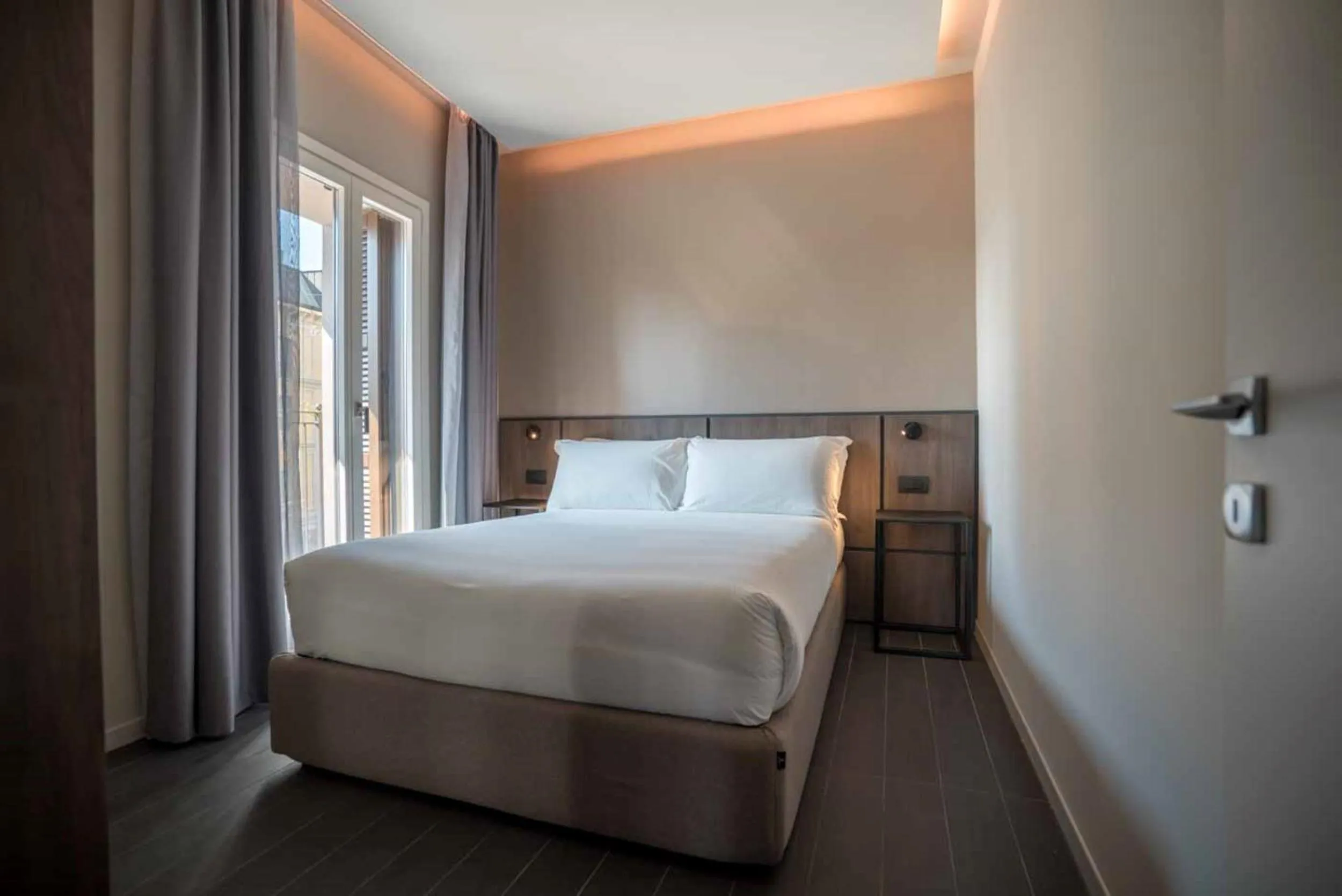 Bed in Be Mate Via Tivoli