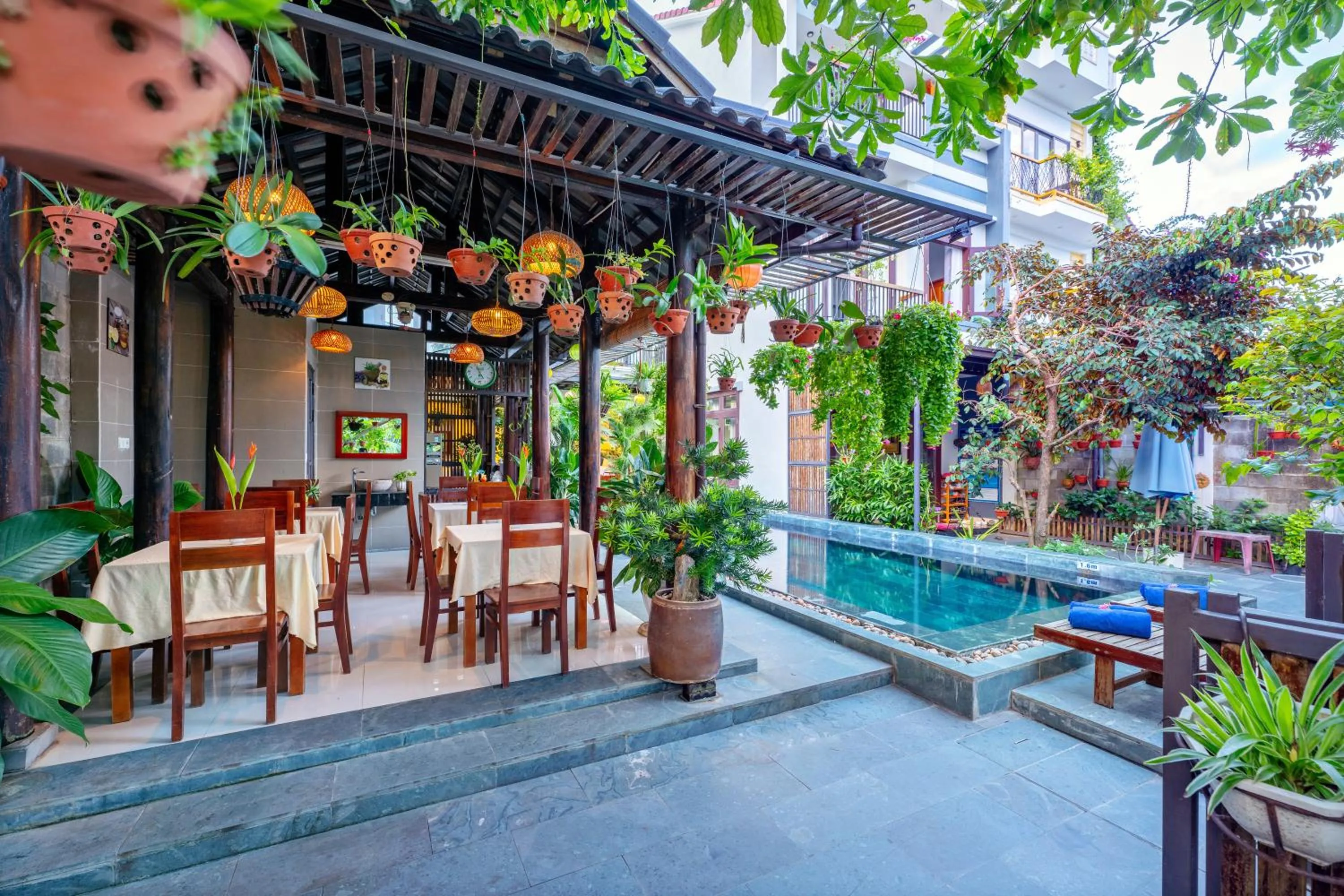 Restaurant/places to eat in Sands River Hoi An Villa
