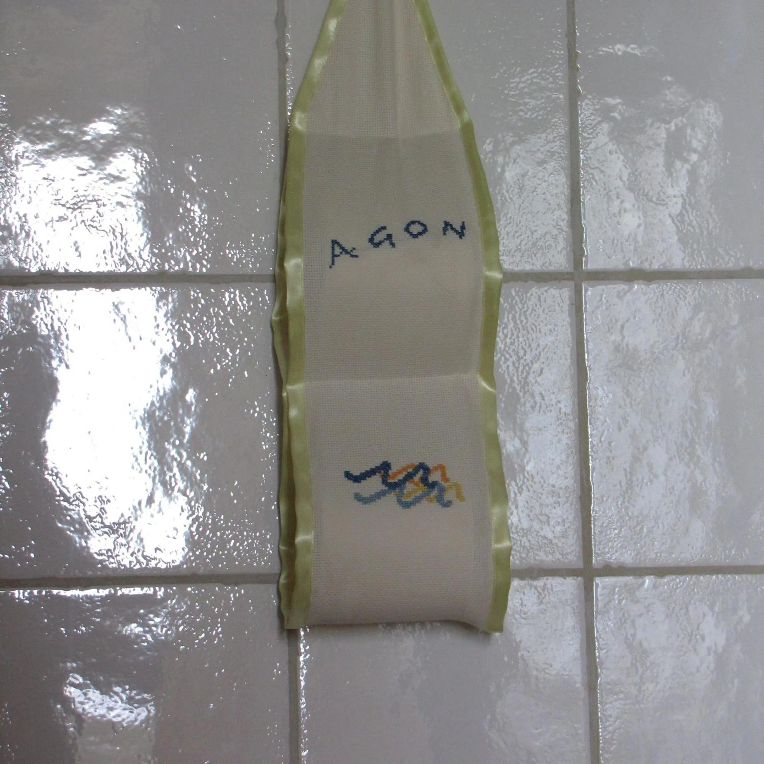 Decorative detail in B&B Agon