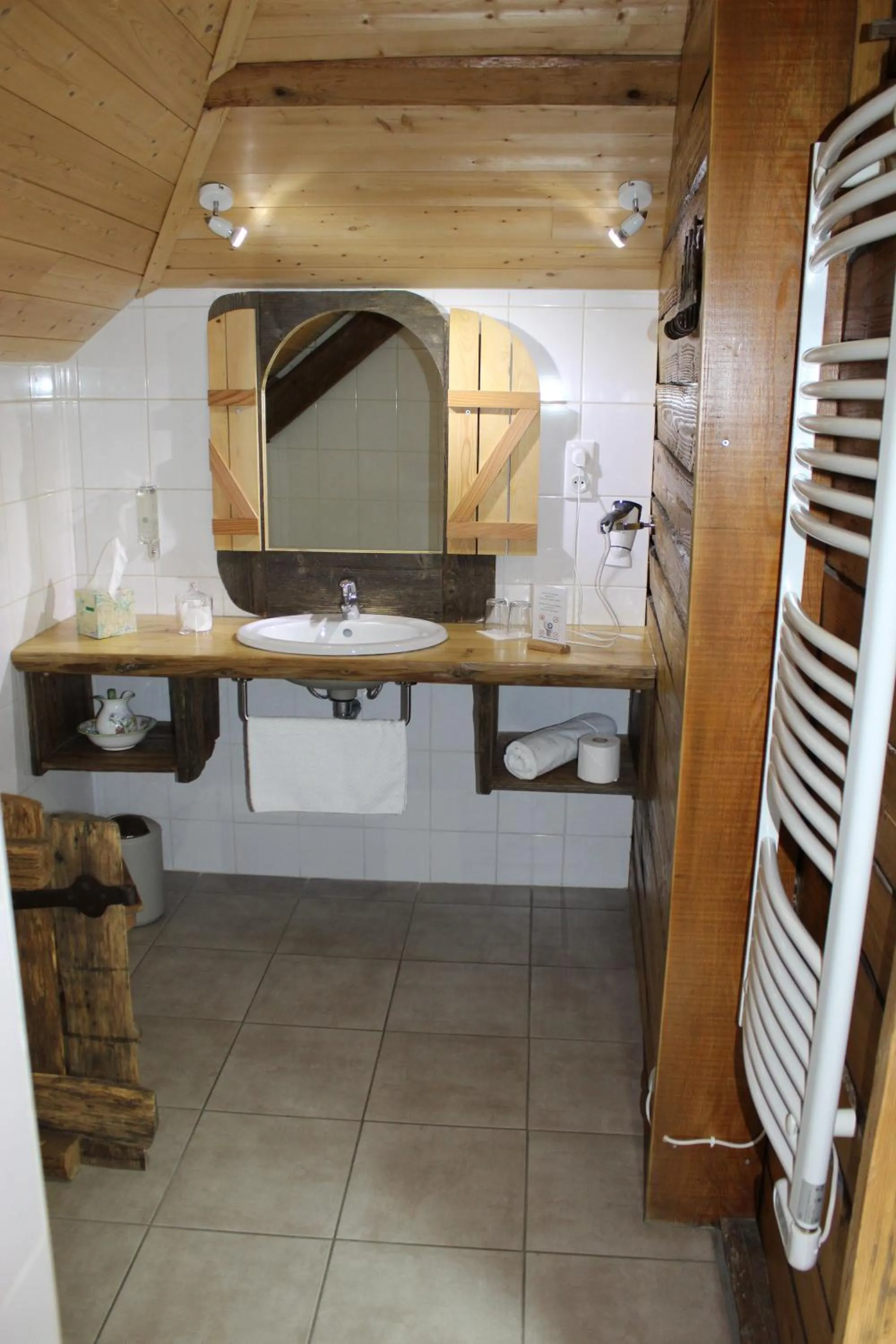 Bathroom in Les Pipistrelles