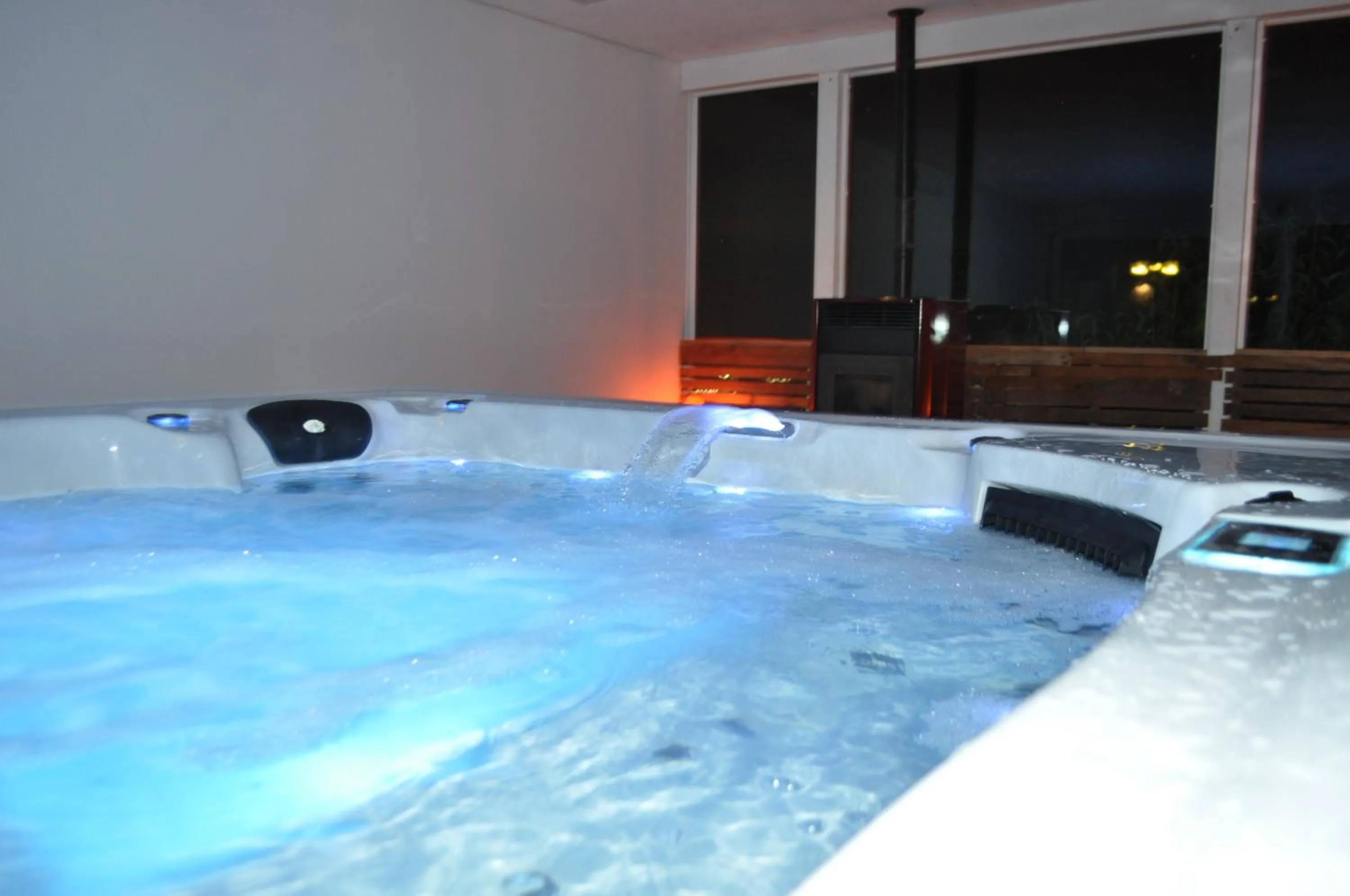 Hot Tub in Agri Art Croce Vallone