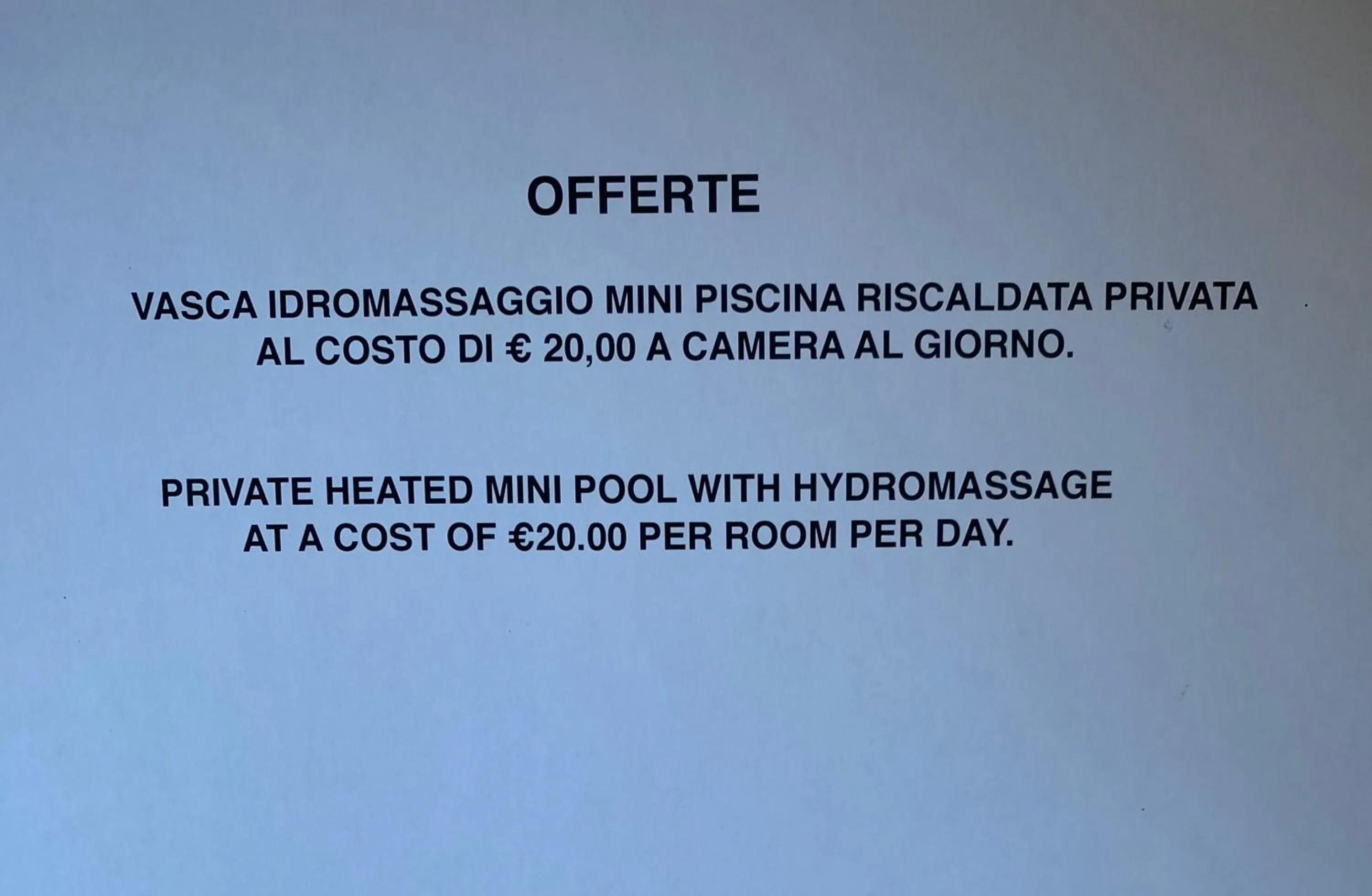 Hot Tub in Agri Art Croce Vallone