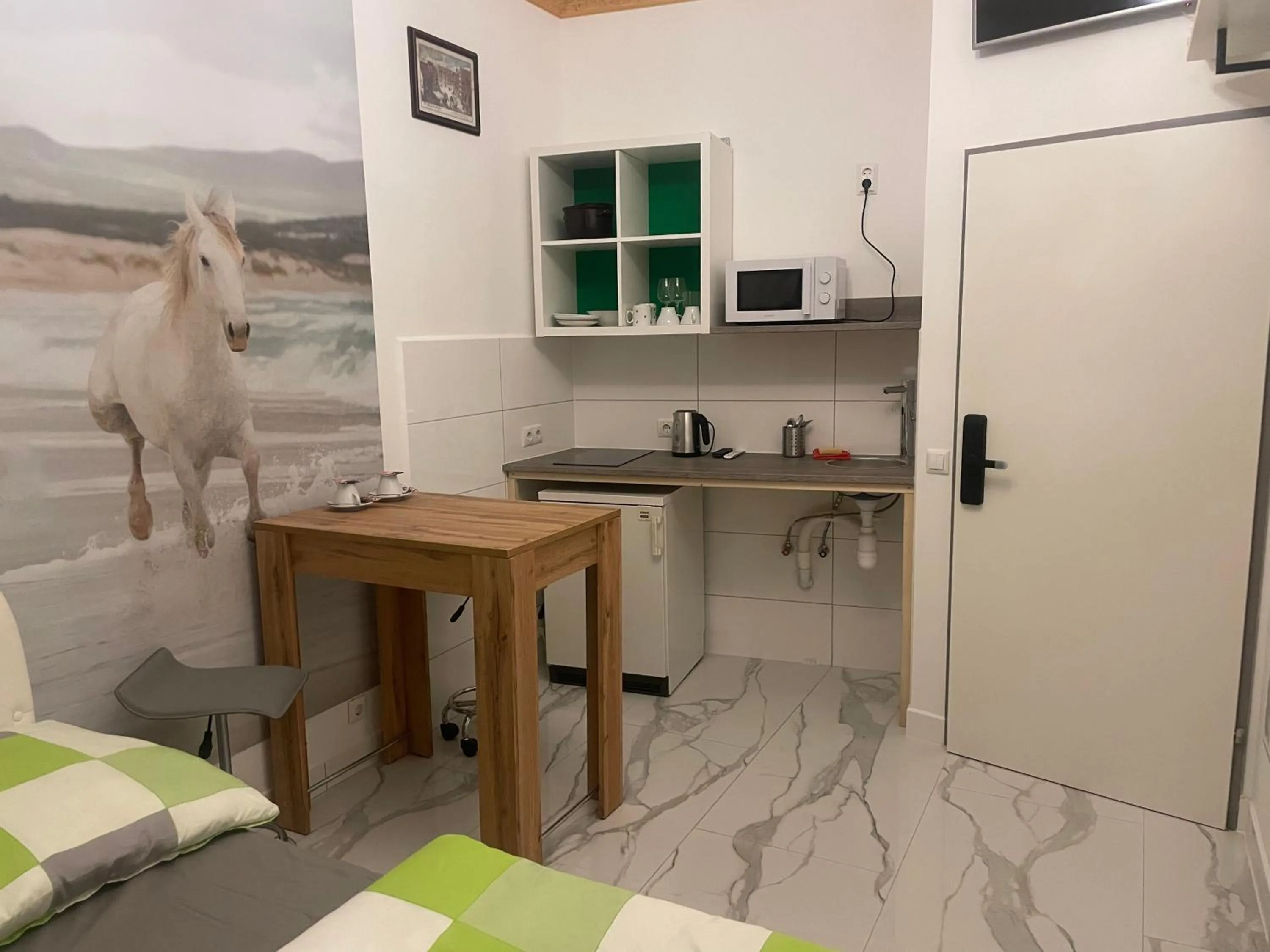 Dining area in Viktoria ARTUR