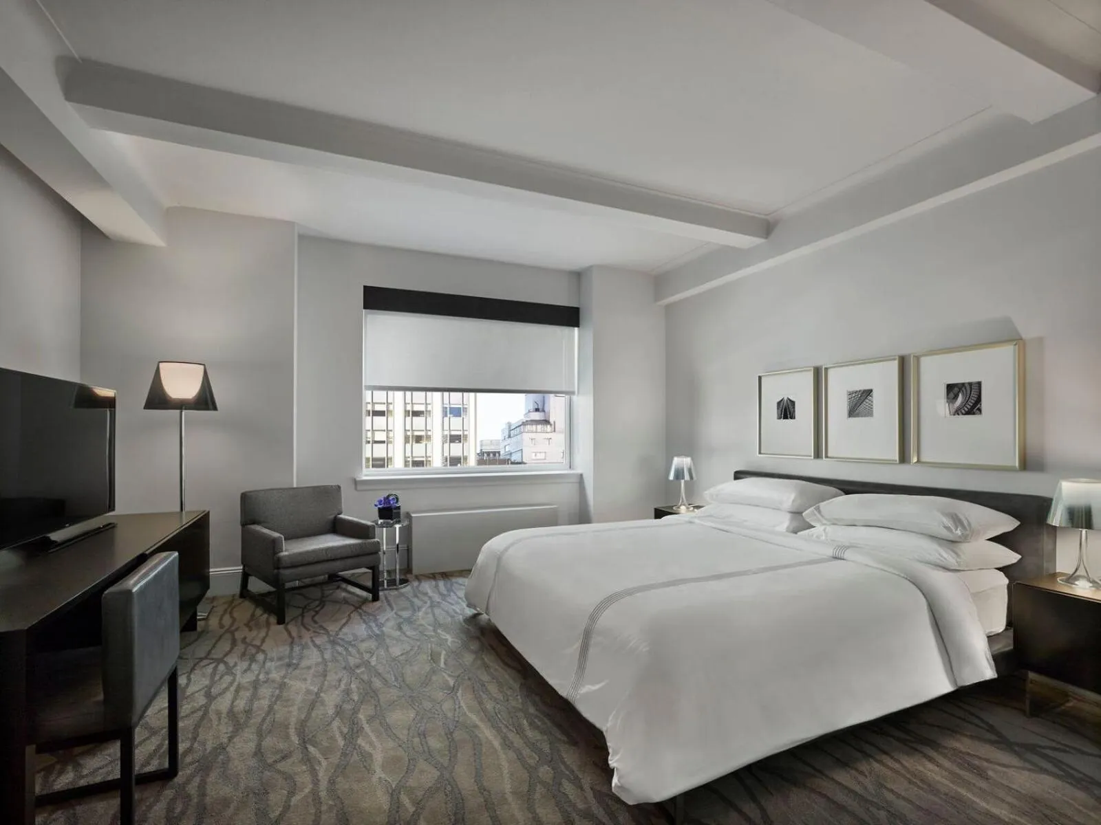 Bed in AKA Central Park