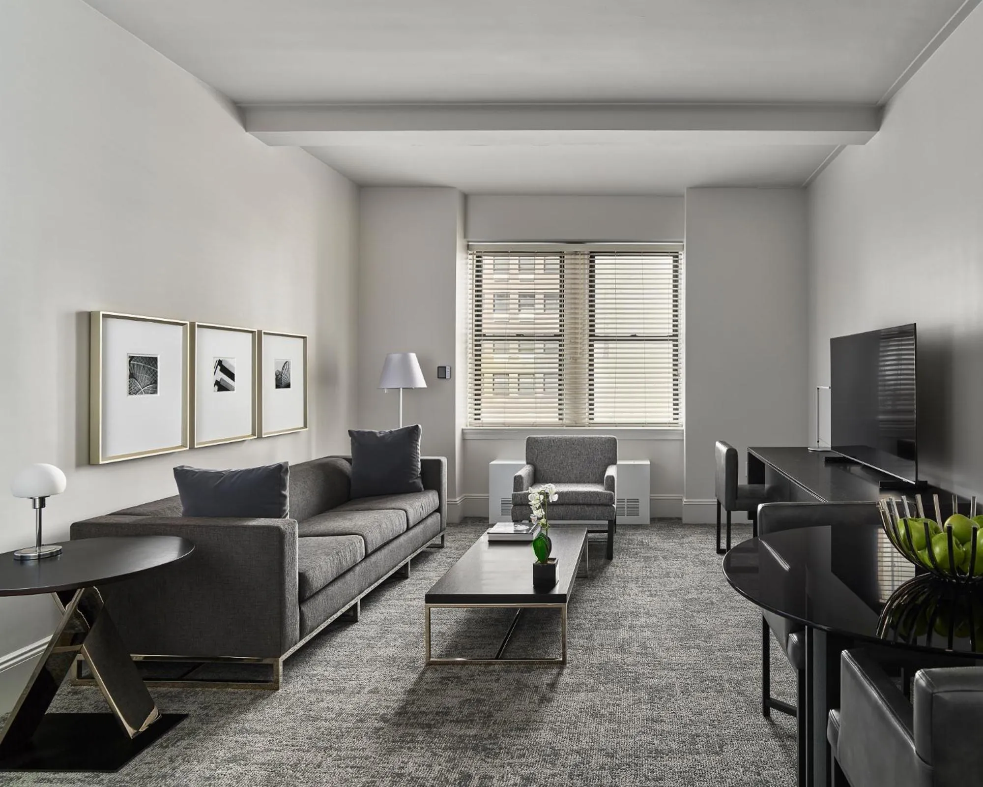 Living room in AKA Central Park