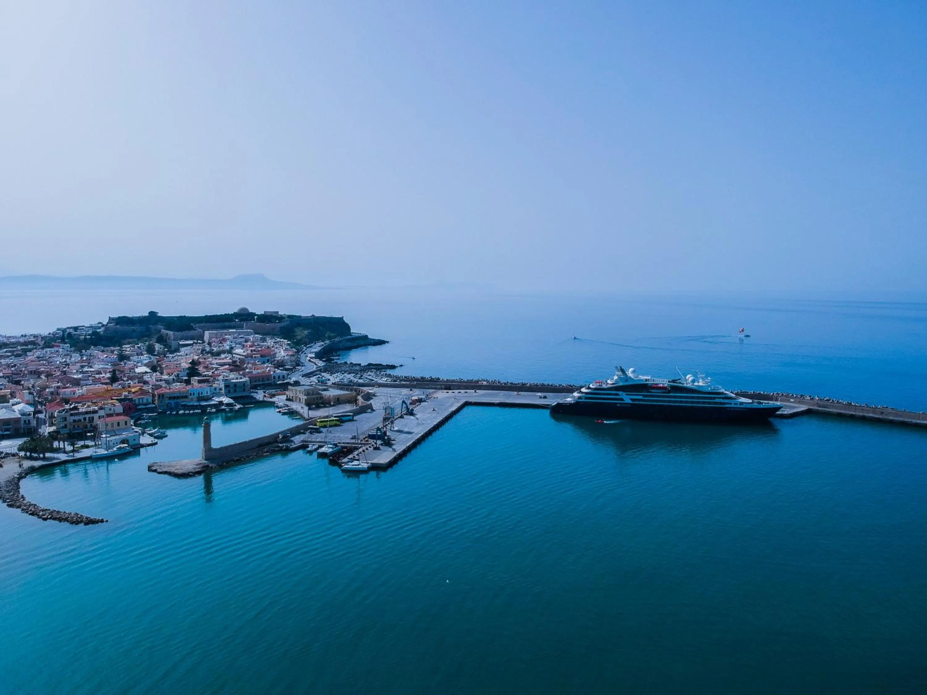 Bird's eye view in Ink Hotels Phos