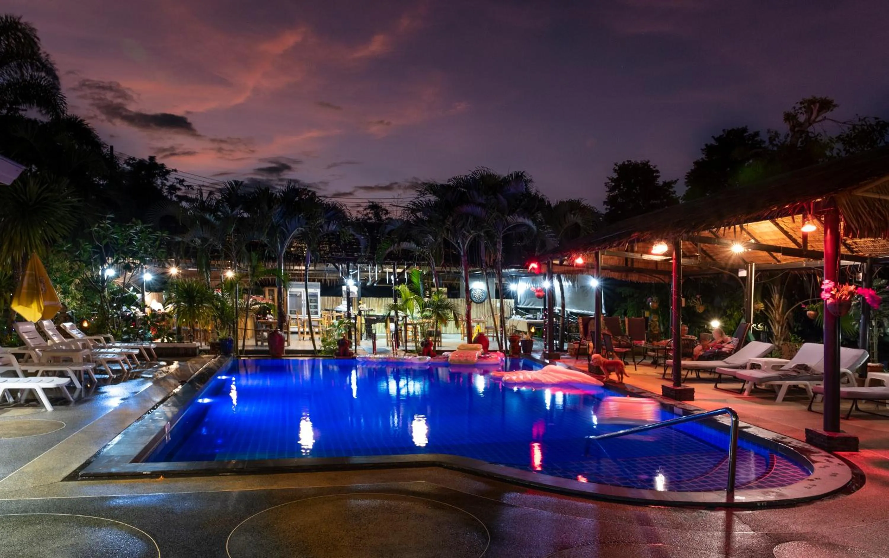 Harmony Naturist Resort Rawai Phuket 18yr minimum age only nudist nake d FKK