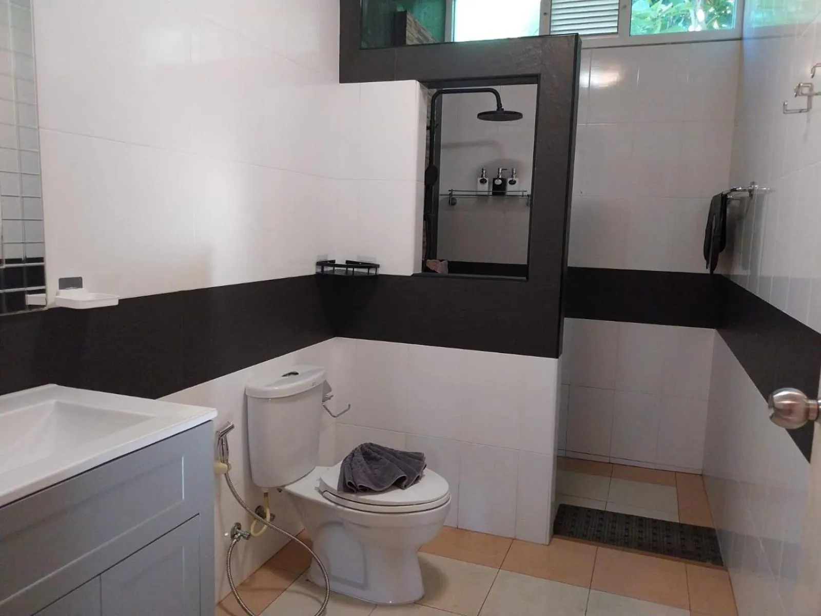 Harmony Naturist Resort Rawai Phuket 18yr minimum age only nudist nake d FKK