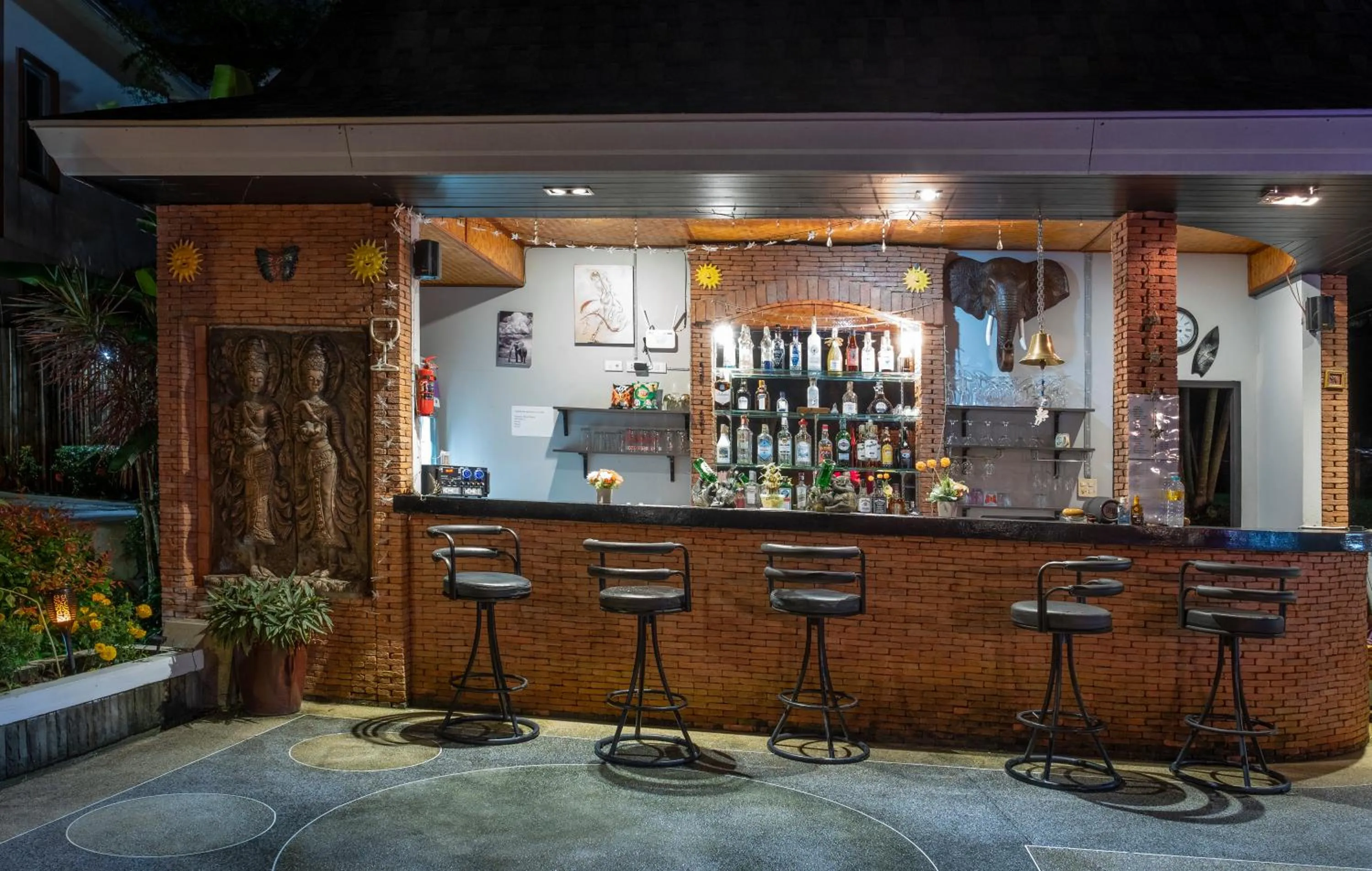 Lounge or bar in Harmony Naturist Resort Rawai Phuket 18yr minimum age only nudist nake d FKK