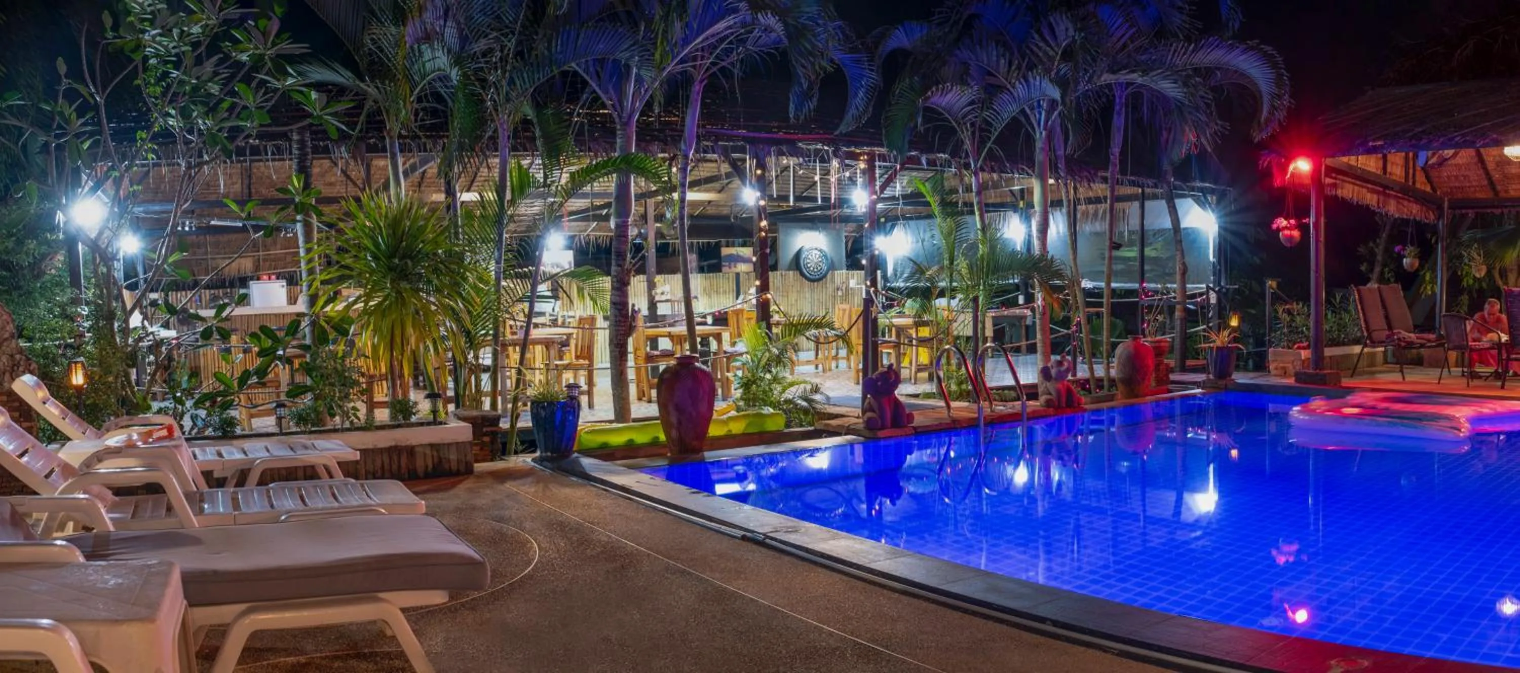 Harmony Naturist Resort Rawai Phuket 18yr minimum age only nudist nake d FKK