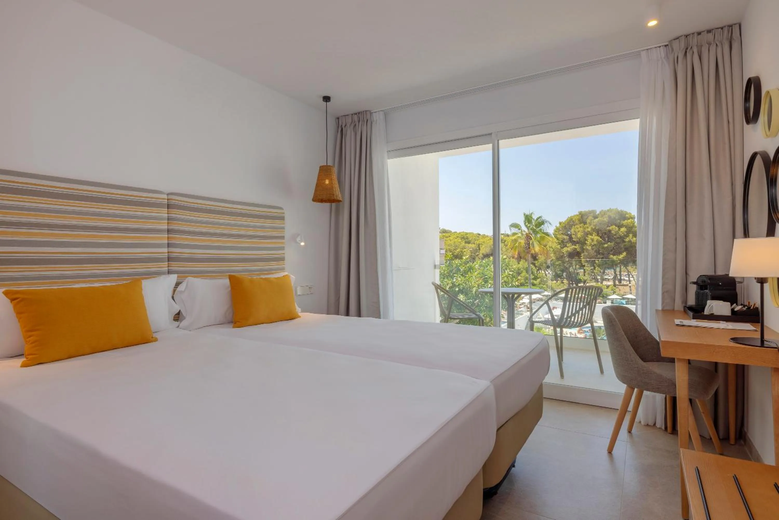 Bed in HM Isabela-Adults Only