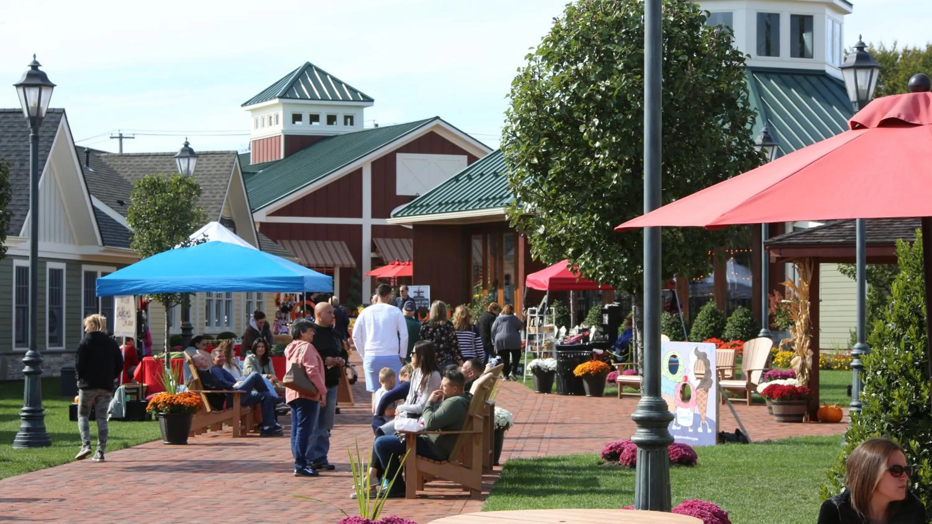 On-site shops in The Inn and Spa at East Wind