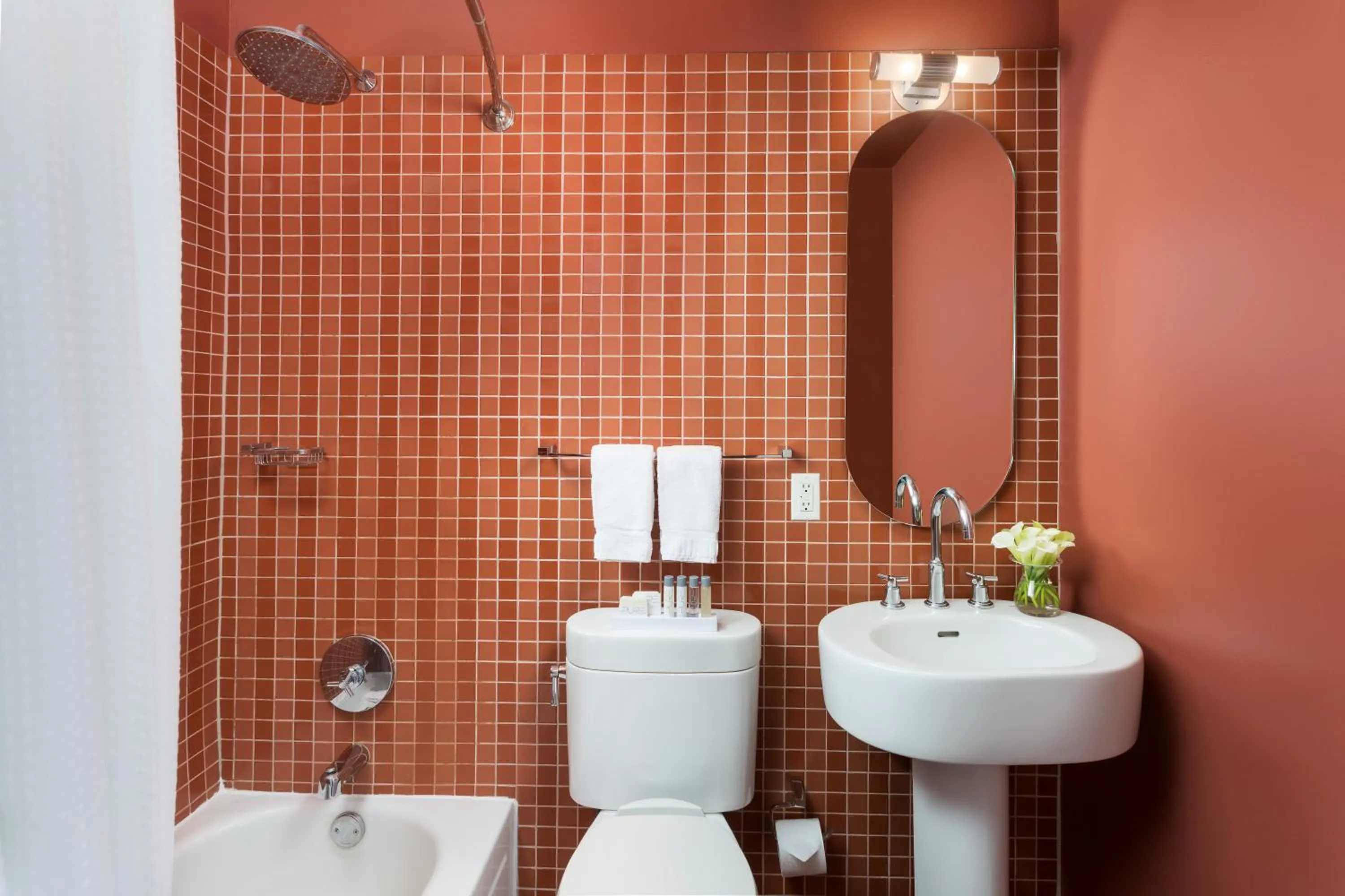 Bathroom in Hotel Union Square San Francisco