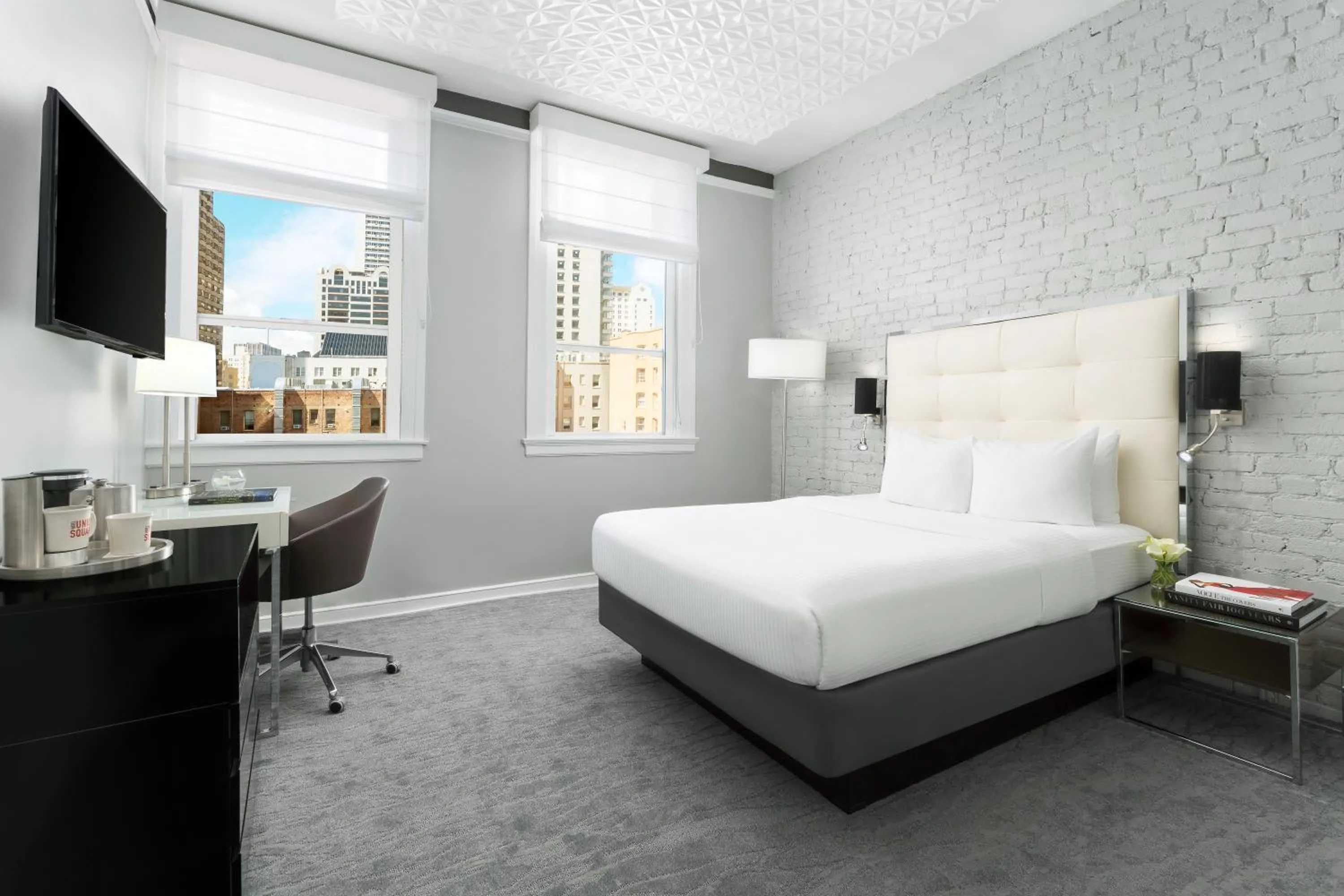 Photo of the whole room in Hotel Union Square San Francisco