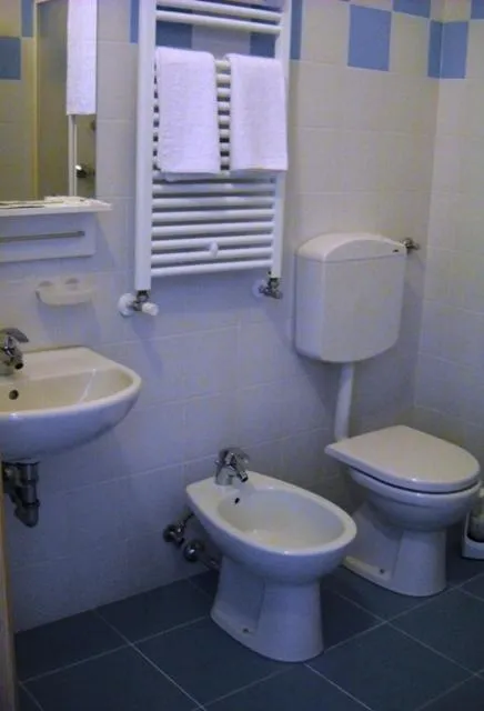 Bathroom in Agriturismo Campi Di Grano