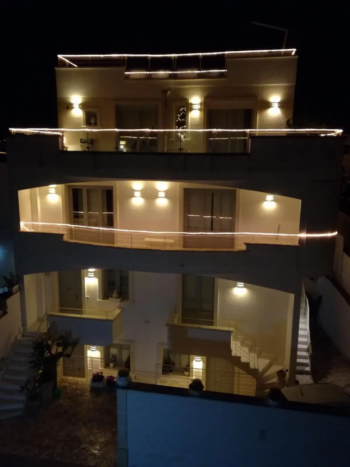 Property building in Le Terrazze