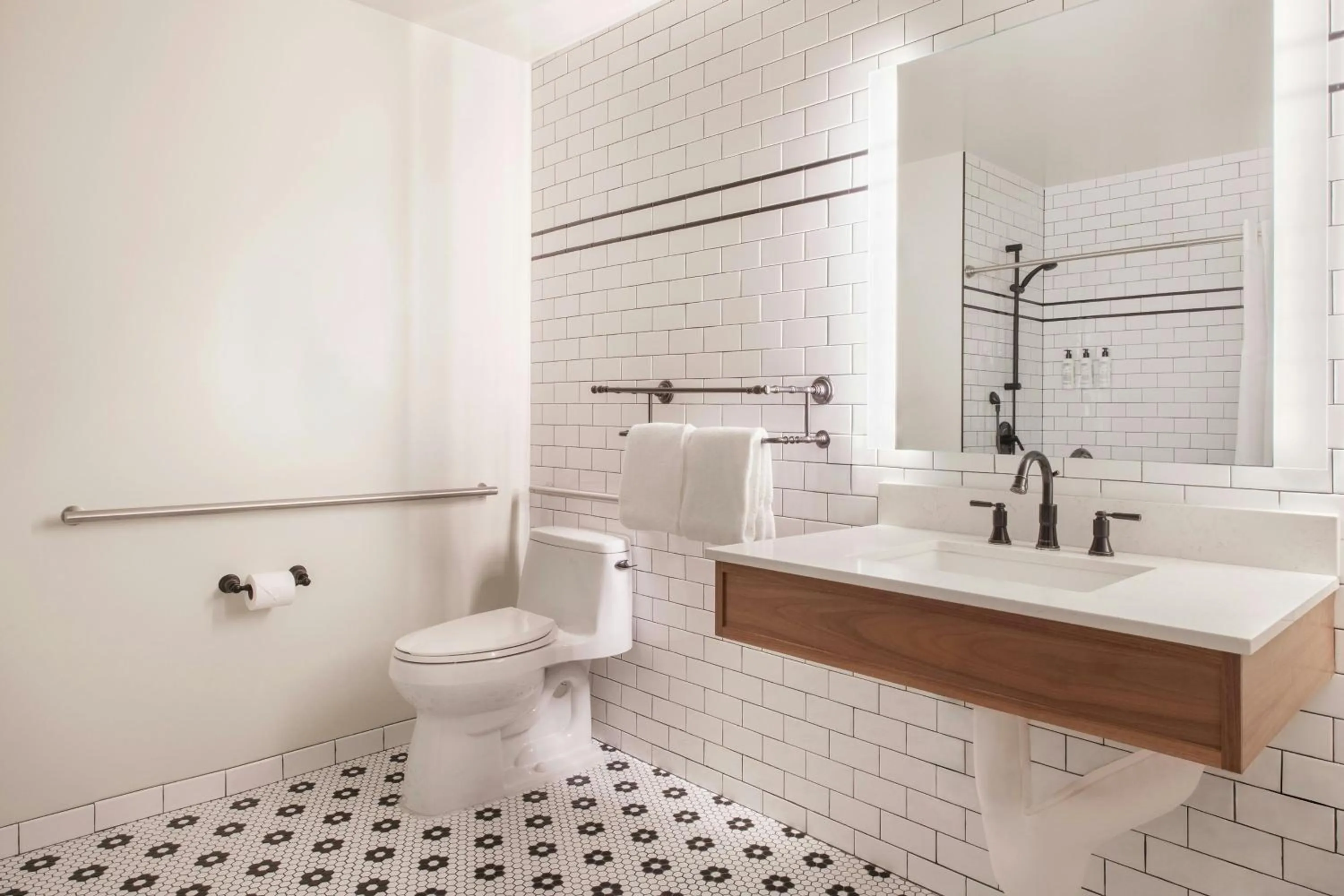 Photo of the whole room in FOUND Hotel, Santa Monica, Series by Marriott